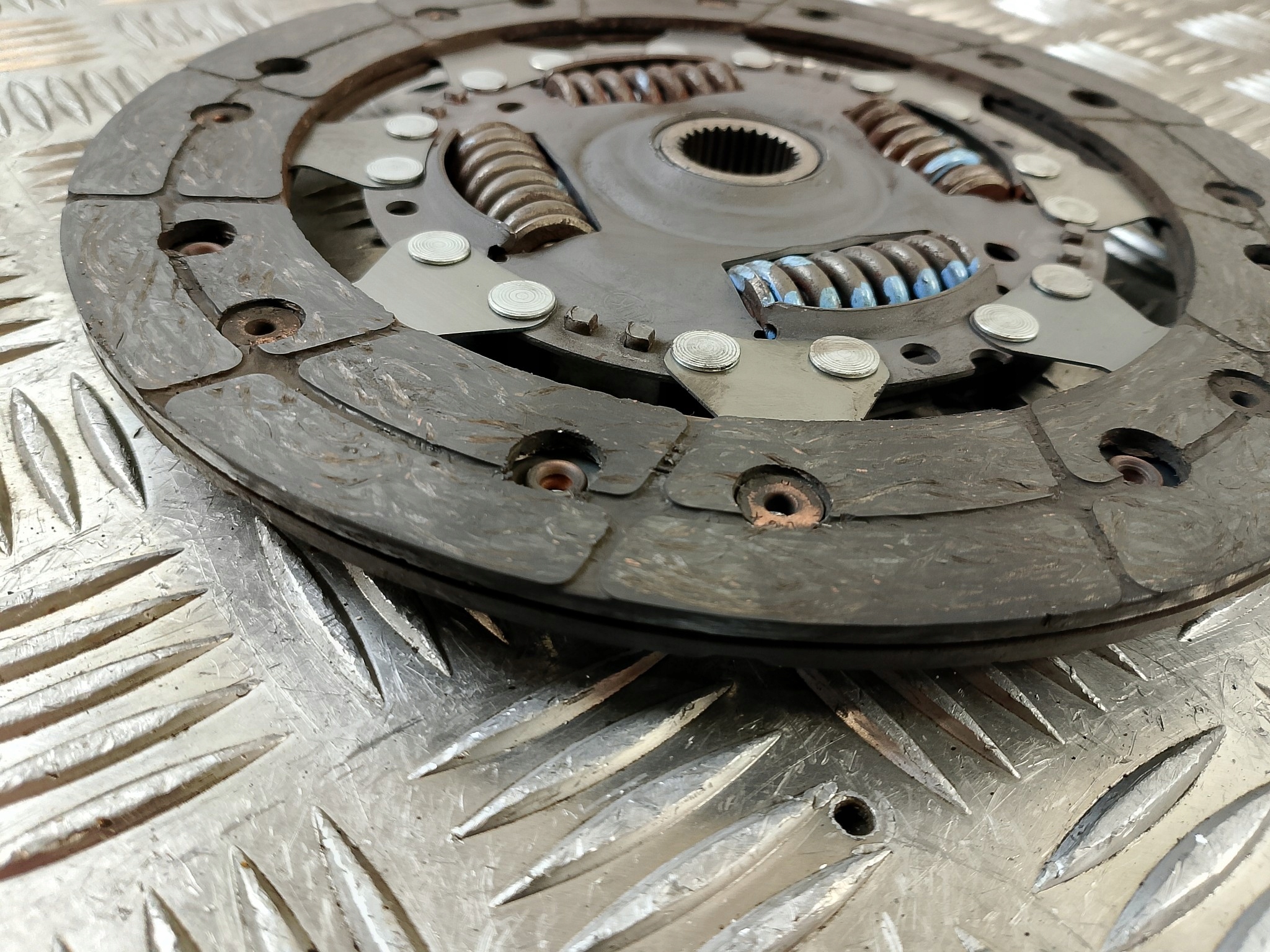 complete clutch wheel ZAMACHWE disc pressure plate VW GOLF V 5 1.6 B