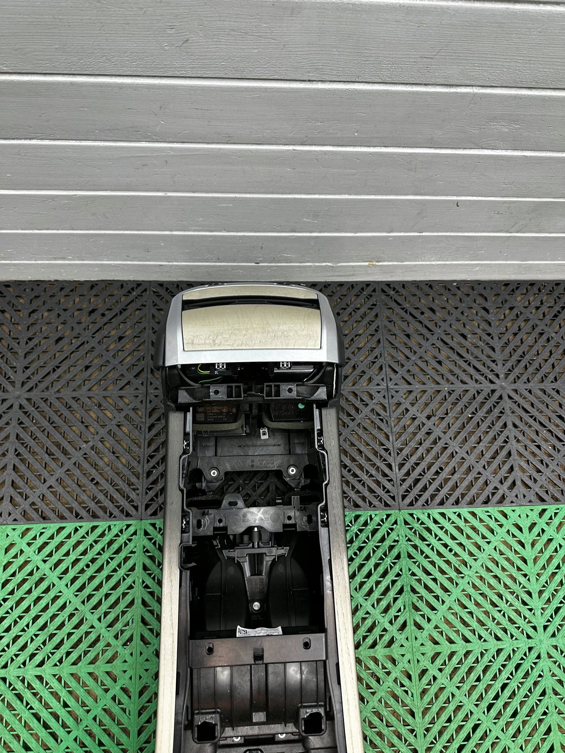 consolle medio BMW 7 G70