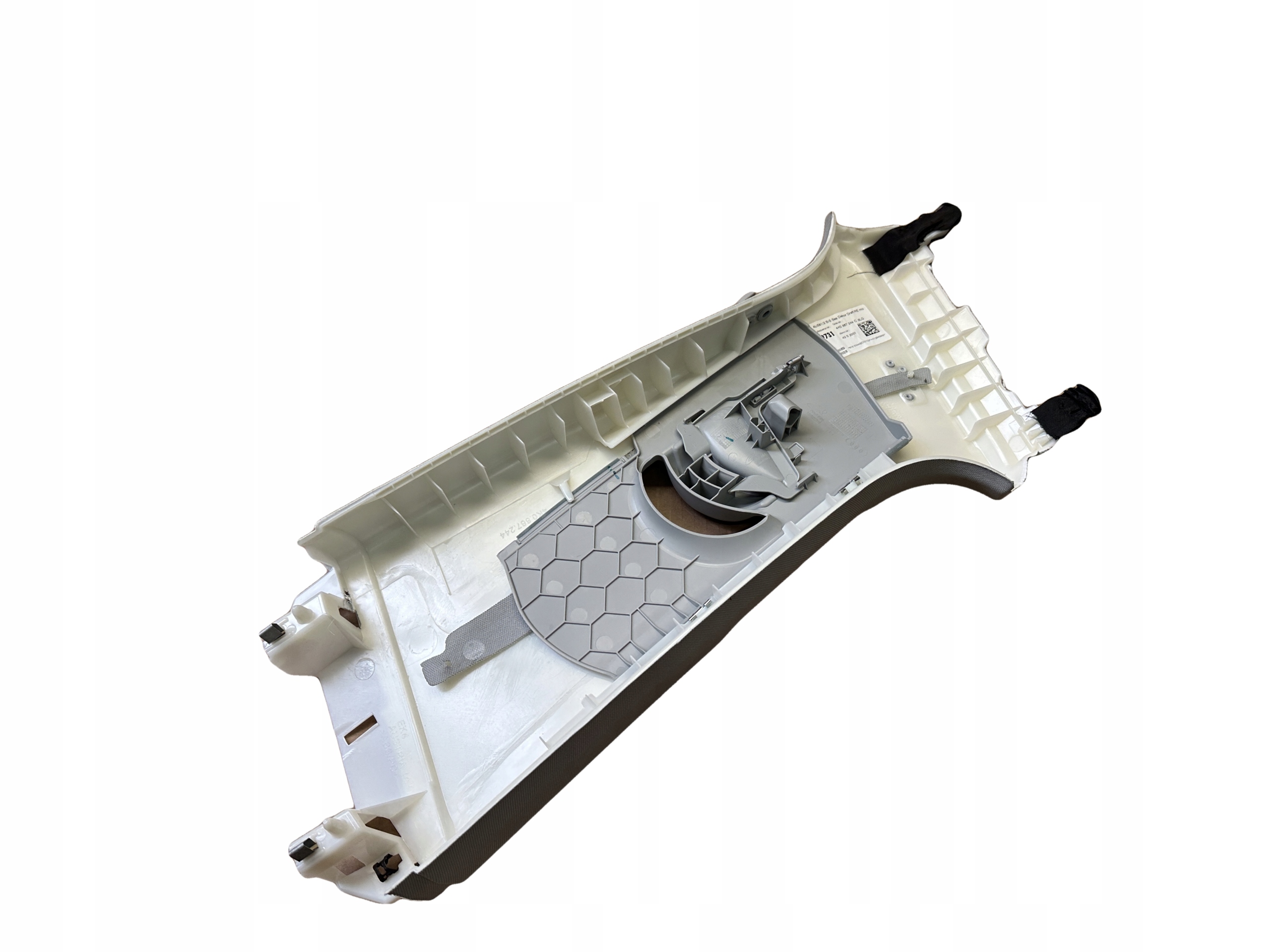 AUDI A6 4K C8 cover SLUPKA B right 4K0867244C