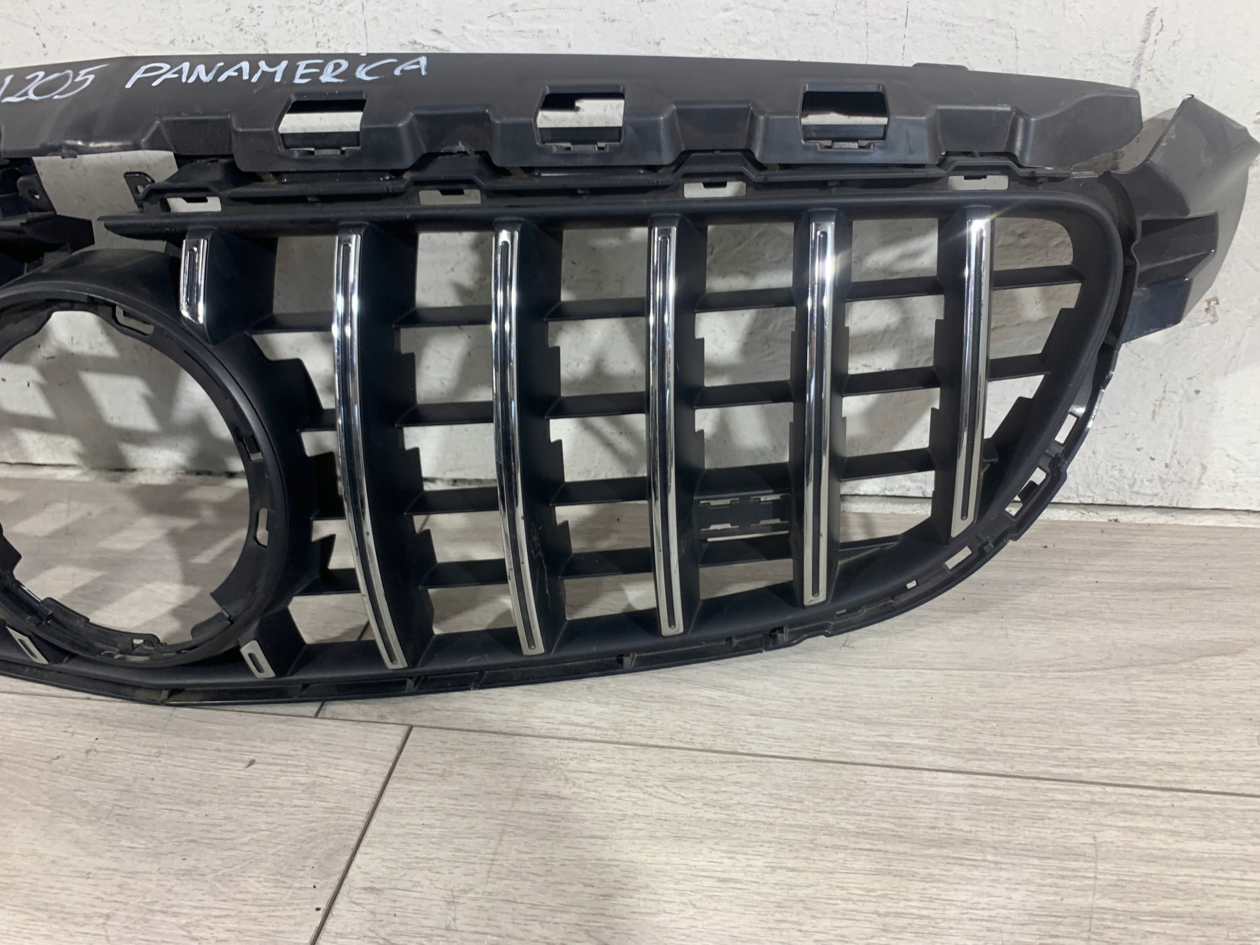 Mercedes-Benz C-Klasse W205 Kühlergrill FRONTGRILL Kühlergitter - Thumbnail 5