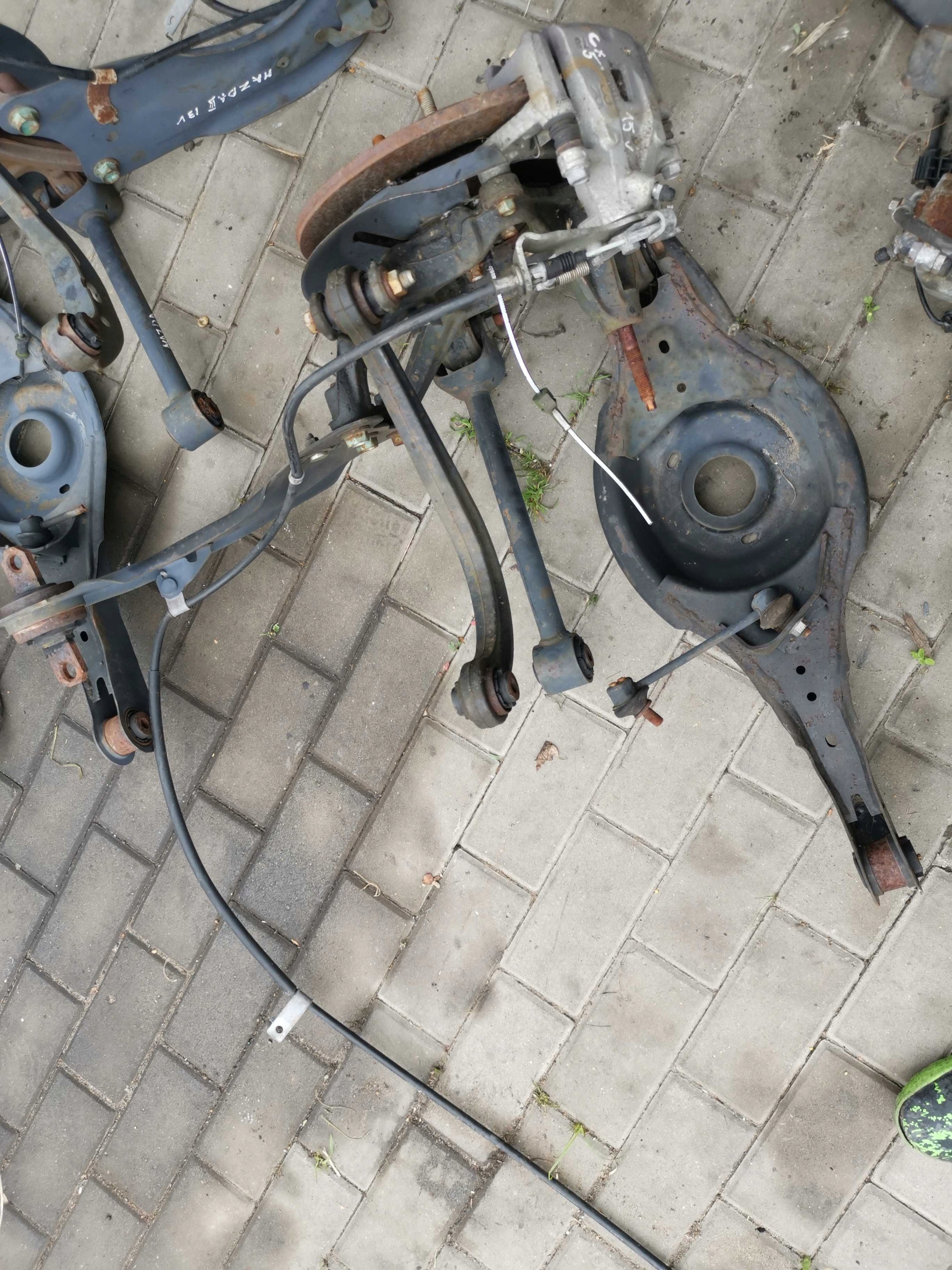 ZWROTNICA PRAWA WAHACZ TYŁ MAZDA CX5 I 12-