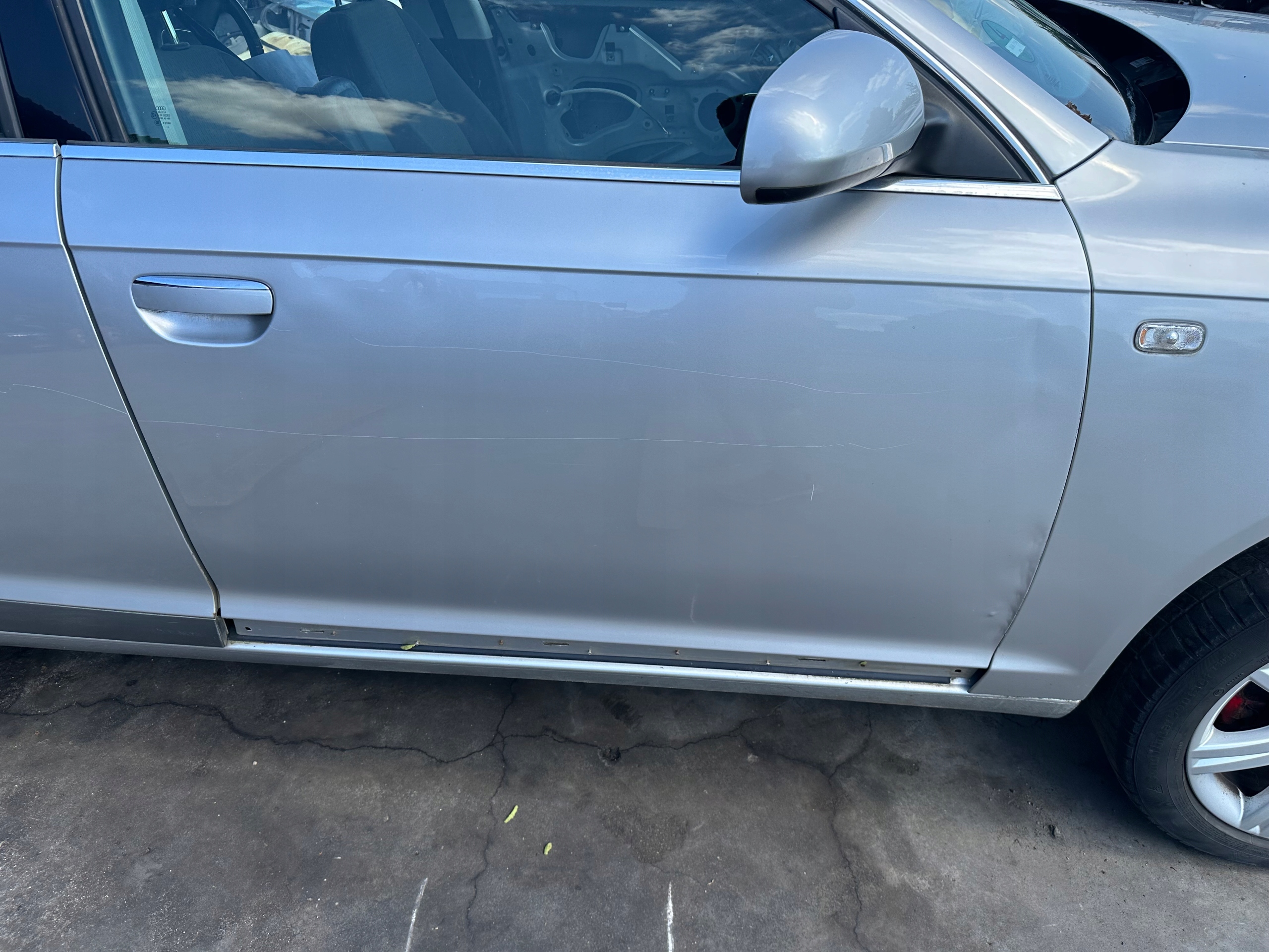 DRZWI PRAWY PRZÓD GOŁY PŁAT AUDI A6 C6 LY7W LUBELSKIE