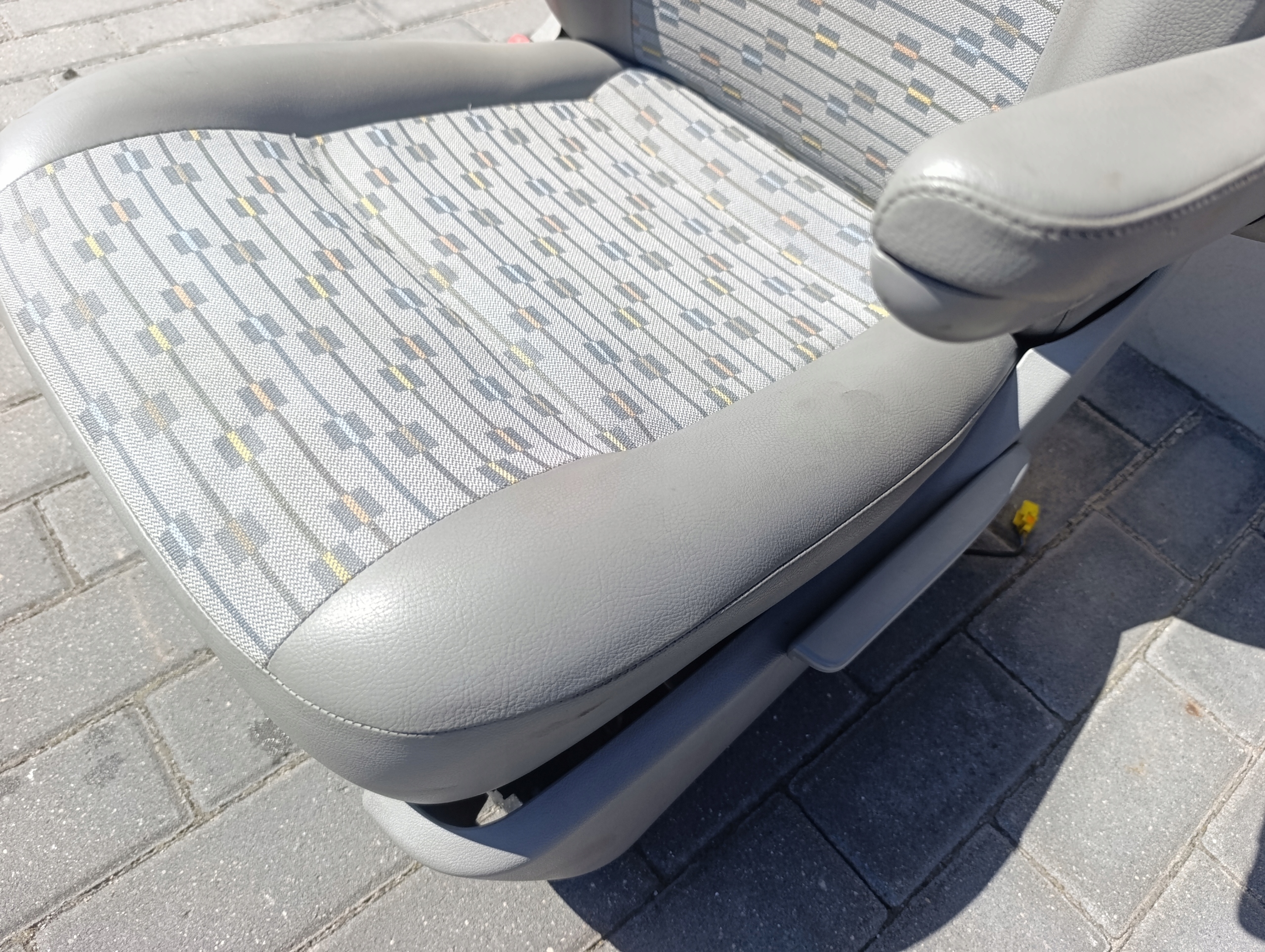 VW T5 T5 LIFT seat front driver´s/ KIEROWCA PALACE