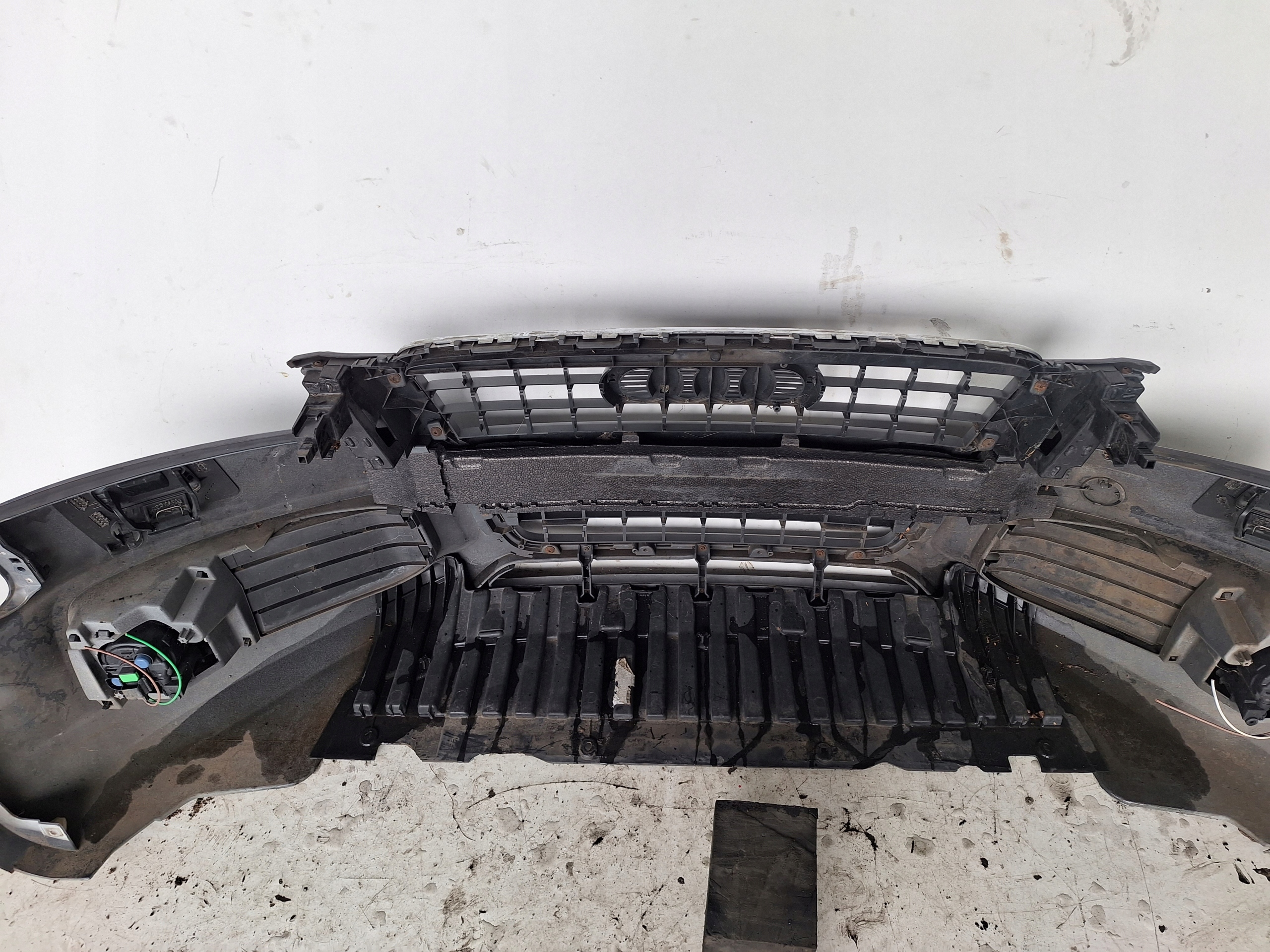 AUDI A5 8T COUPE 08-13 bumper + XENON S-LINE