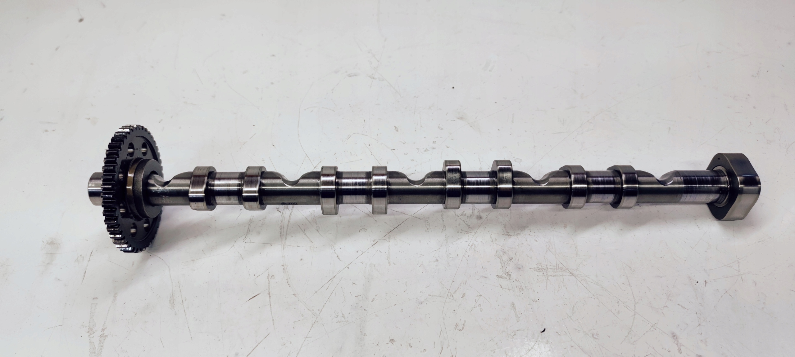 Arbre à cames Échappement AUDI A3 A4 1.8 TFSI 06H102H