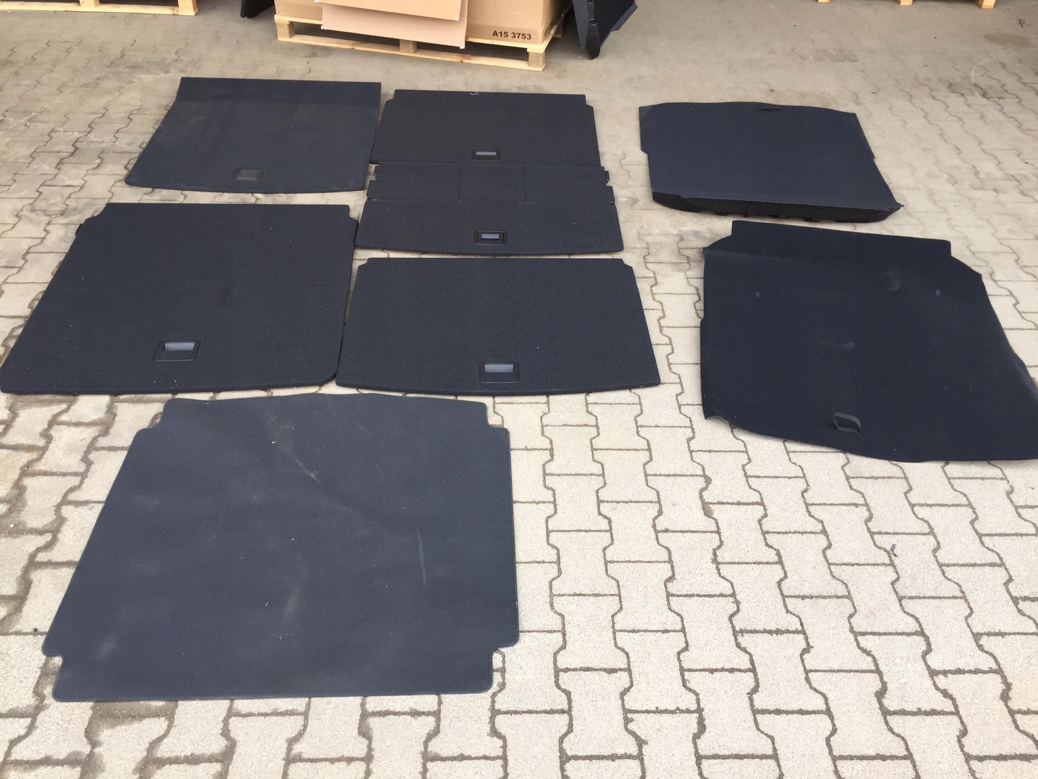 VW T CROSS ПОЛ БАГАЖНИКА 2GM858855B 2GM858855