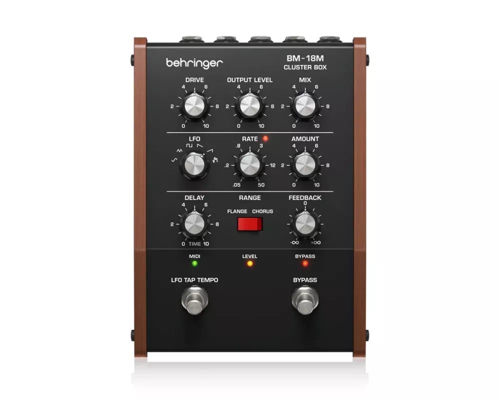 Behringer BM-18M Cluster Box modulační kytarový efekt Chorus Flanger