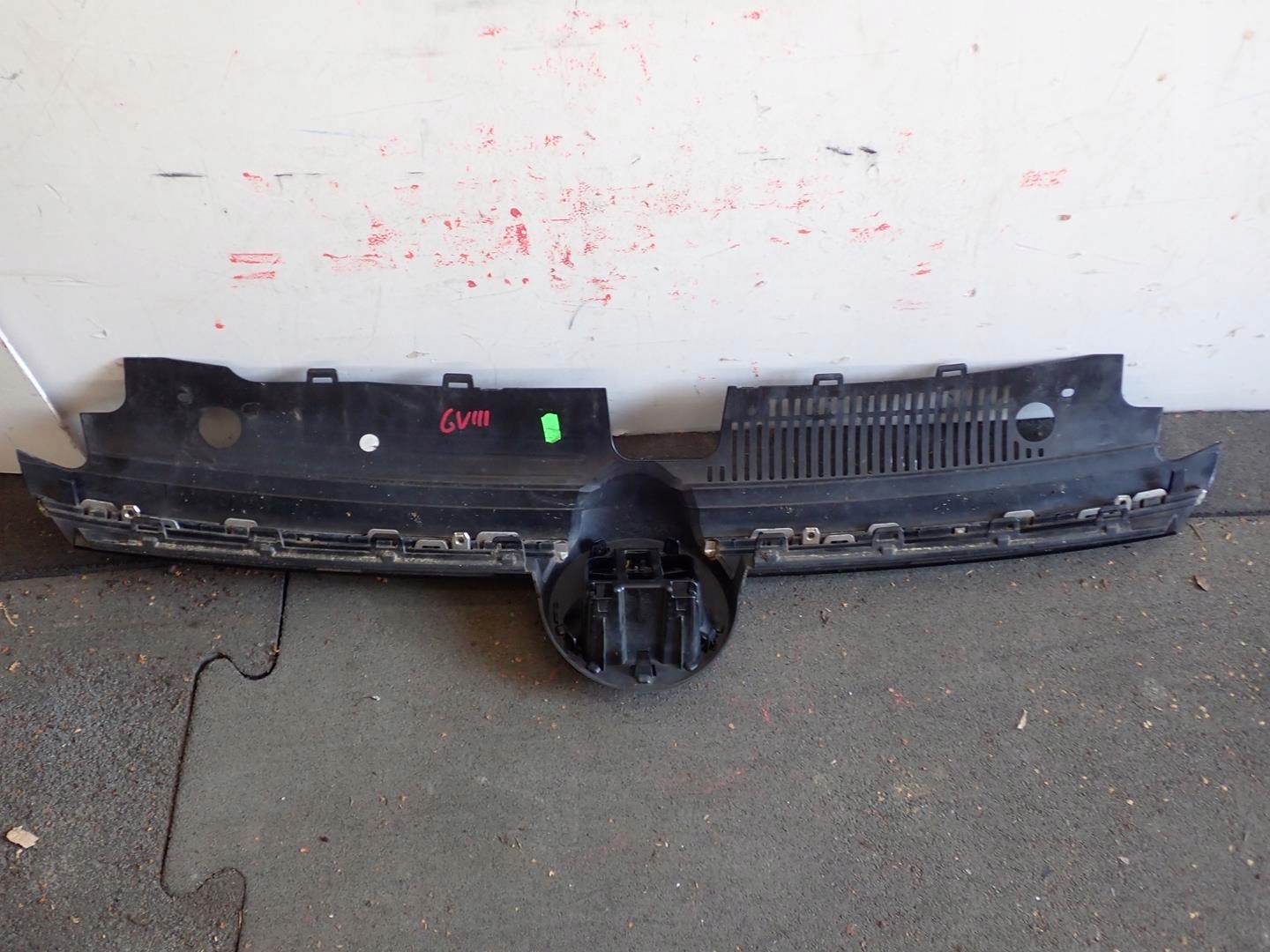 Grill VW GOLF VIII 2020- 5H0853651N