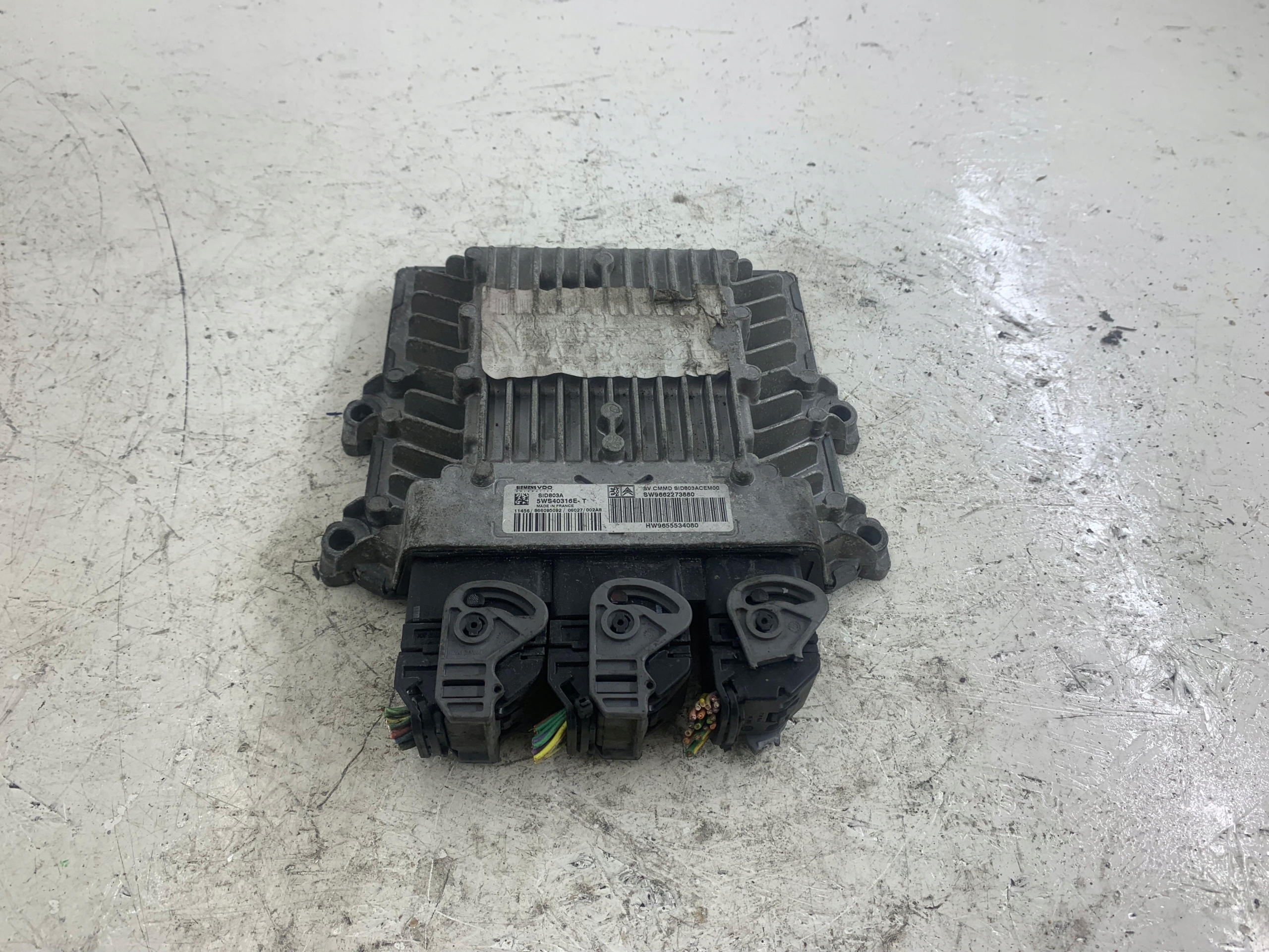 PEUGEOT 607 2.0 HDI unité de commande électronique uce moteur 9662273880