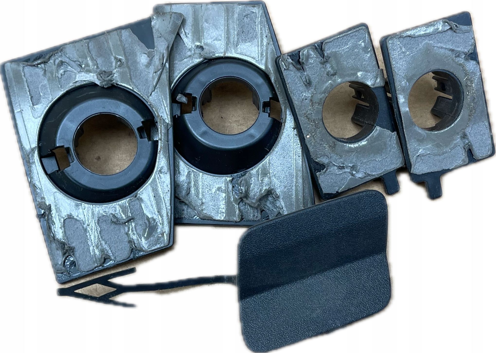 K105 AUDI E-TRON Support plaque KOSZYKI Couvre PDC Arrière 89A807527A