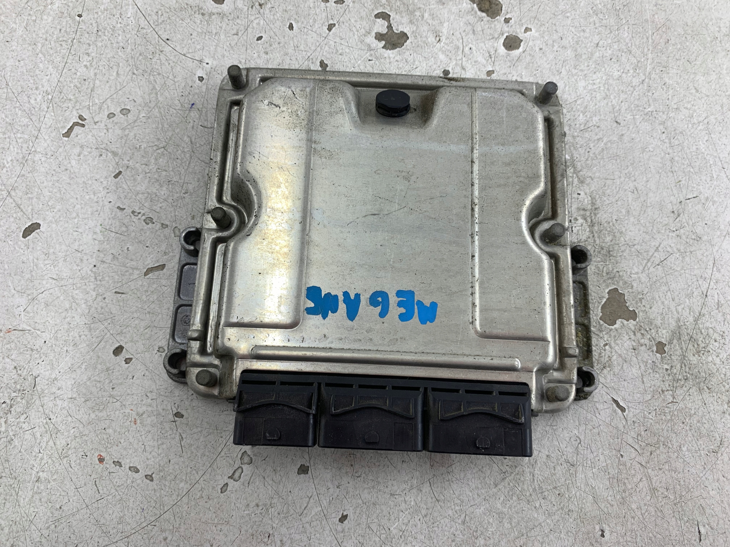 RENAULT SCENIC e 1.9 DCI Centralina Motore computer 8200039569
