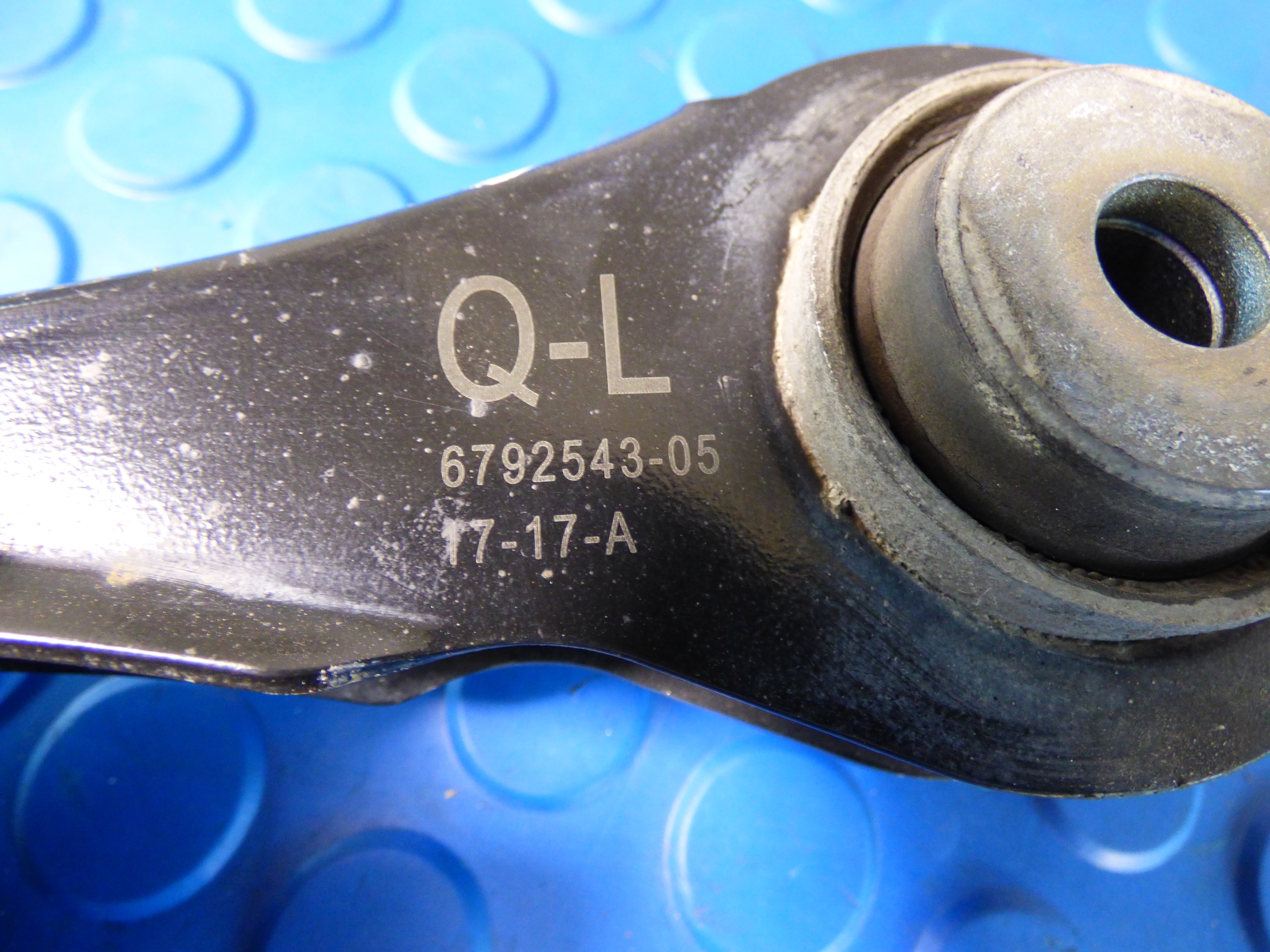BMW 1 F20 Querlenker rechts heck 6792544