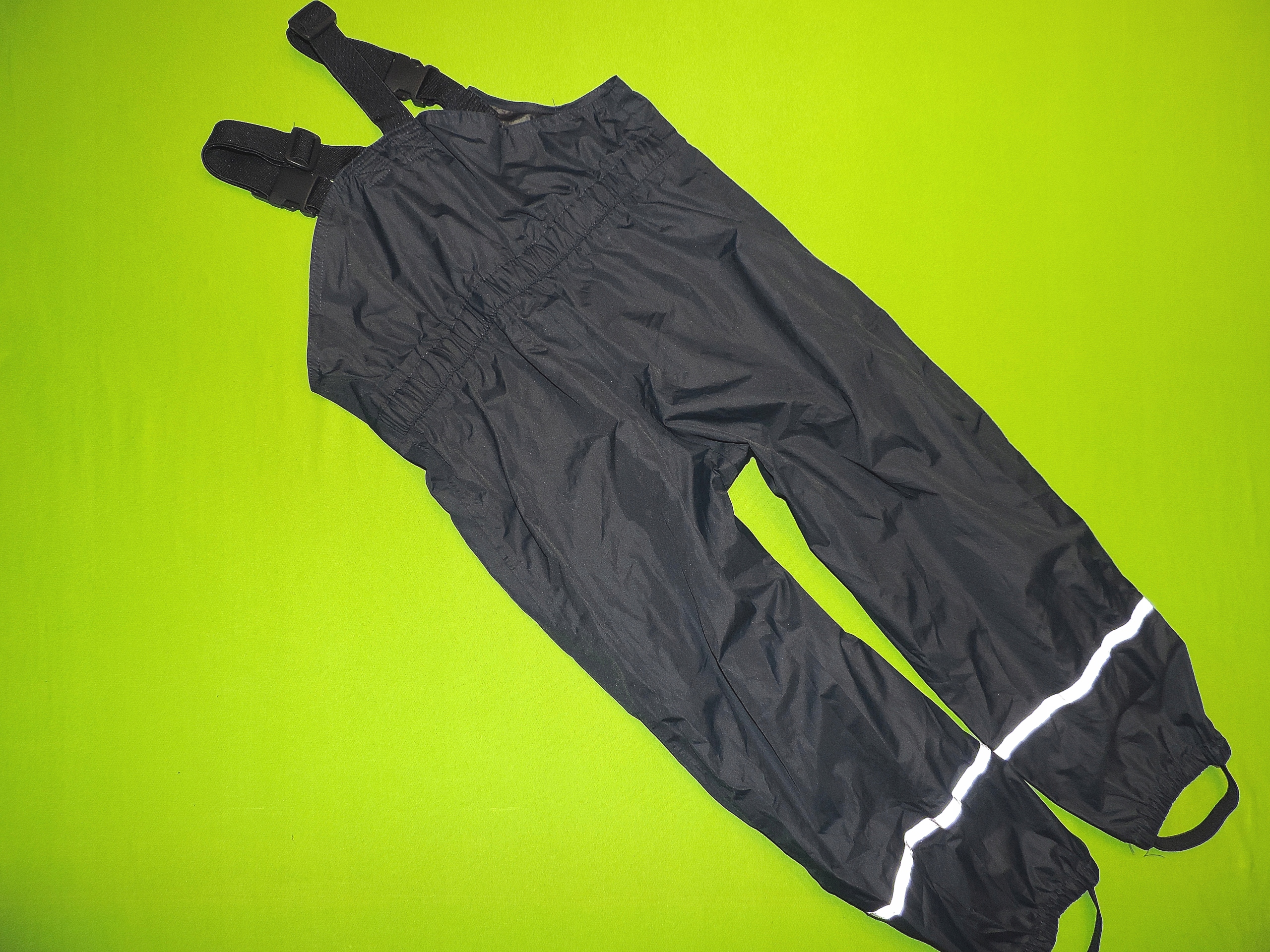 IMPIDIMPI__CHŁOPIĘCE SPODNIE PRZECIWDESZCZOWE__122 Rozmiar (new) 122 (117 - 122 cm)