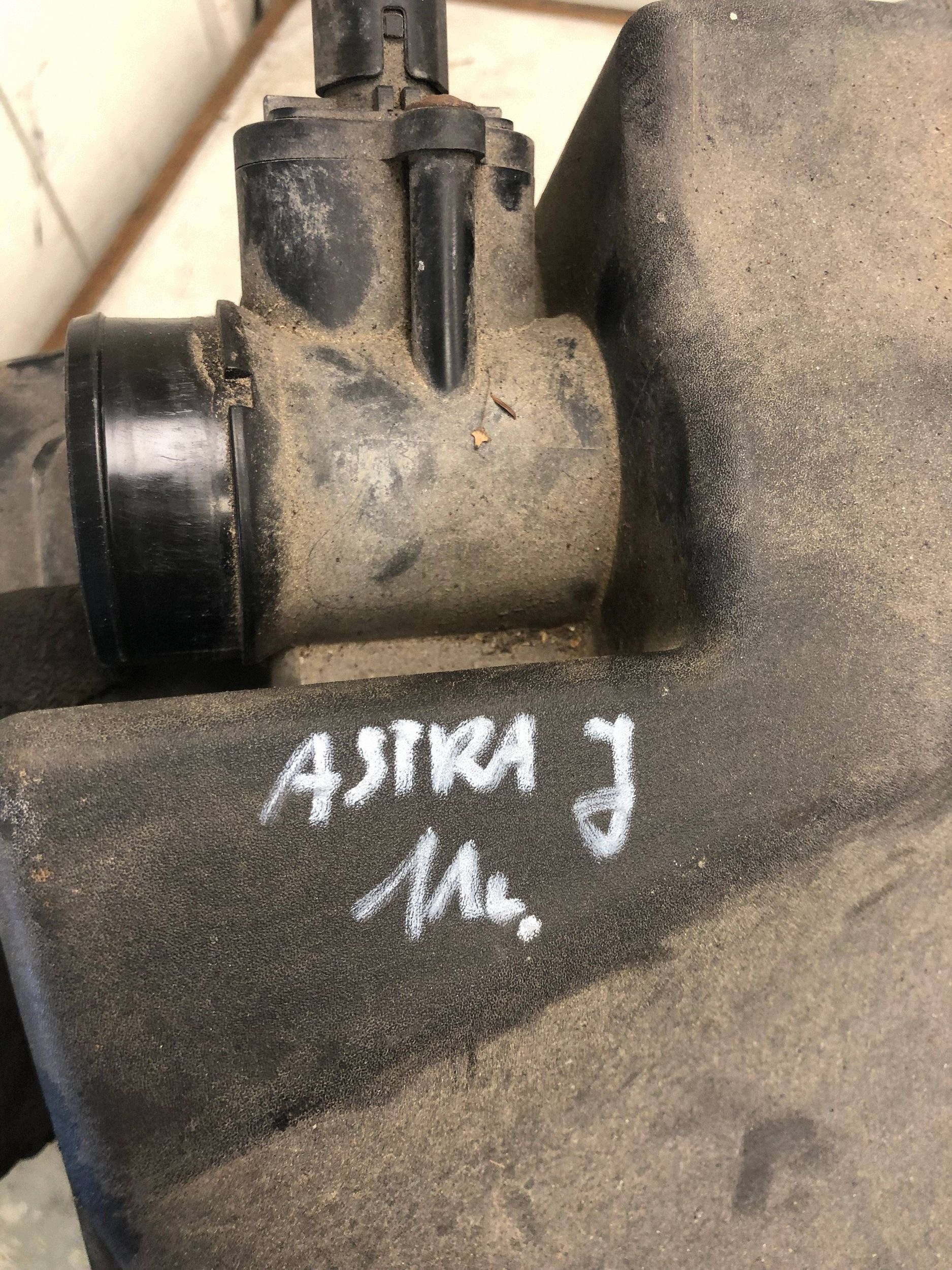 Gehäuse filter luft OPEL ASTRA J 13272757