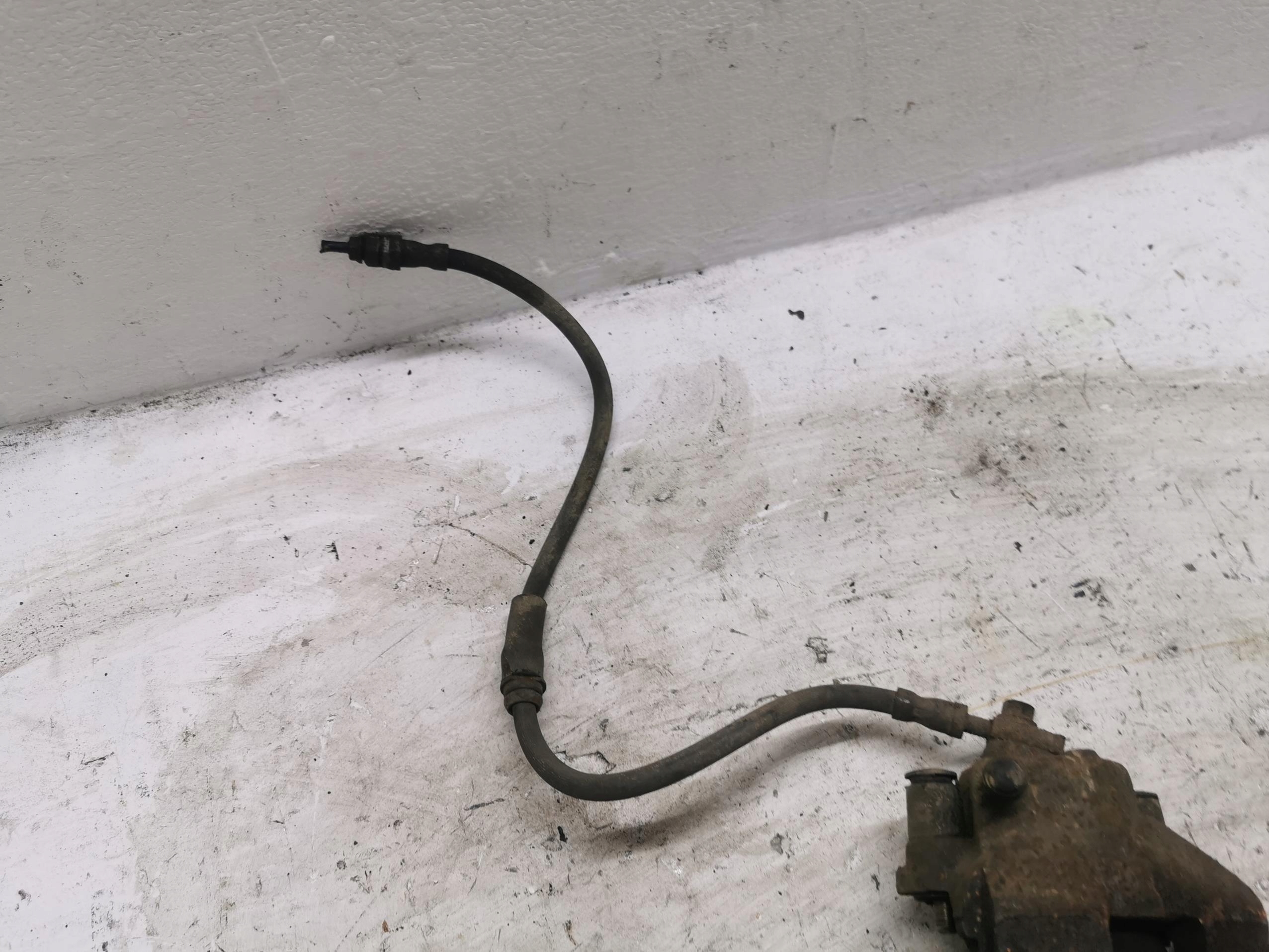 caliper brake right front SKODA OCTAVIA II LIFT
