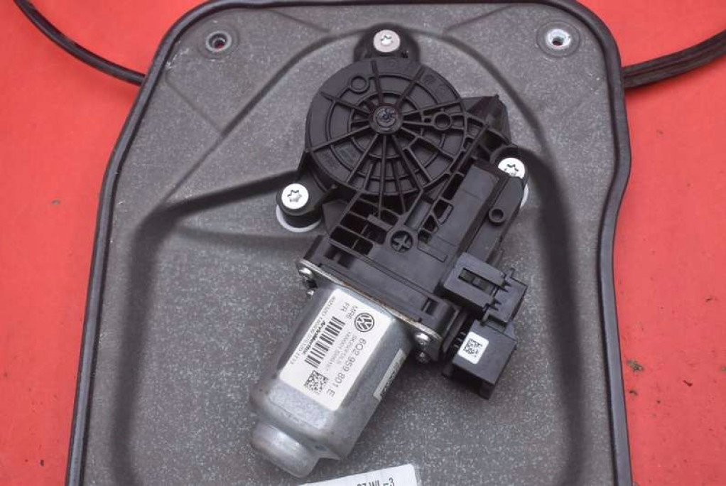 window regulator right front EU 5J1837402B SKODA FABIA 2 II 5D HB 07-10