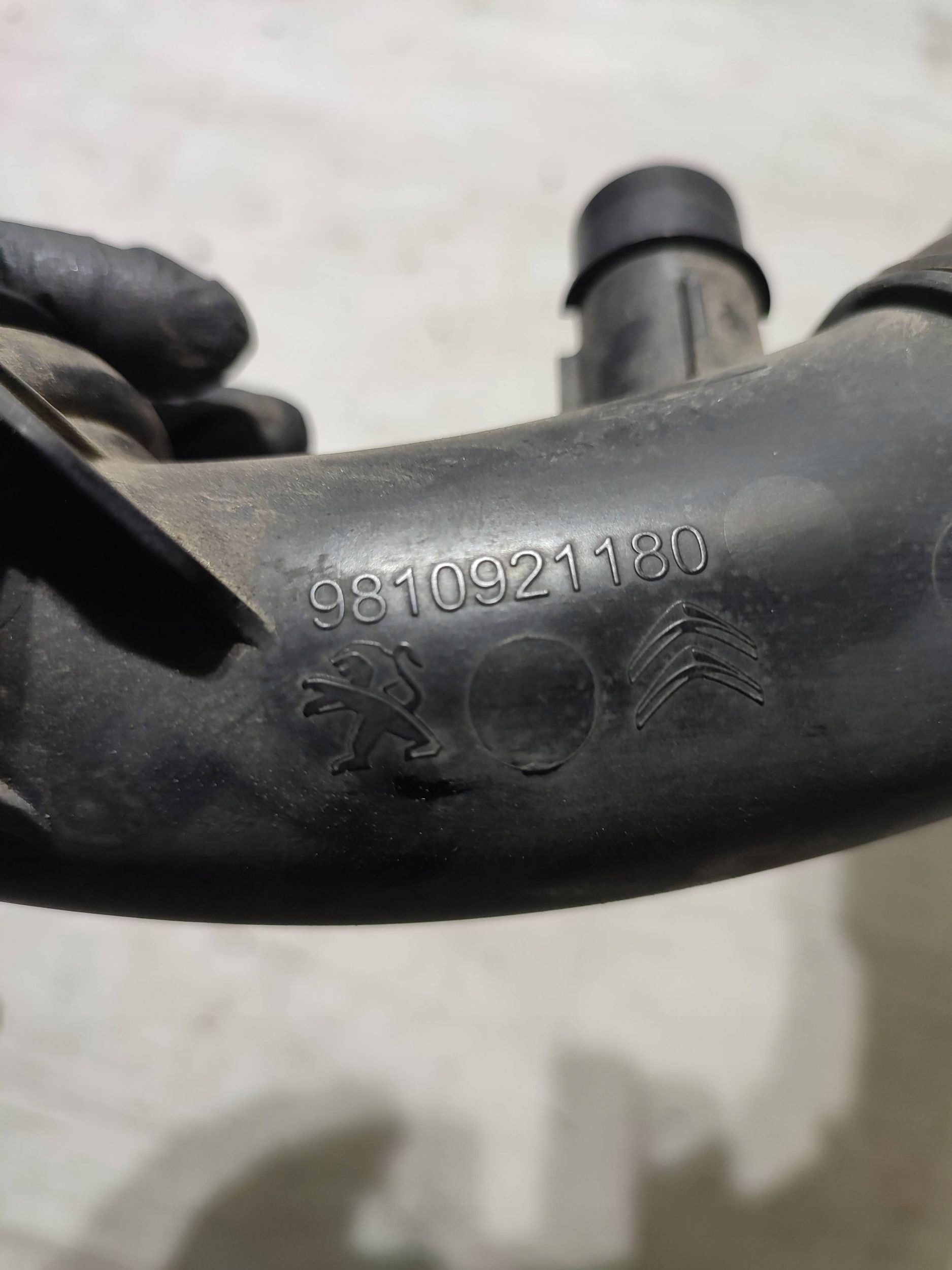 Peugeot 308 2019 pipe / hose dolotowy air