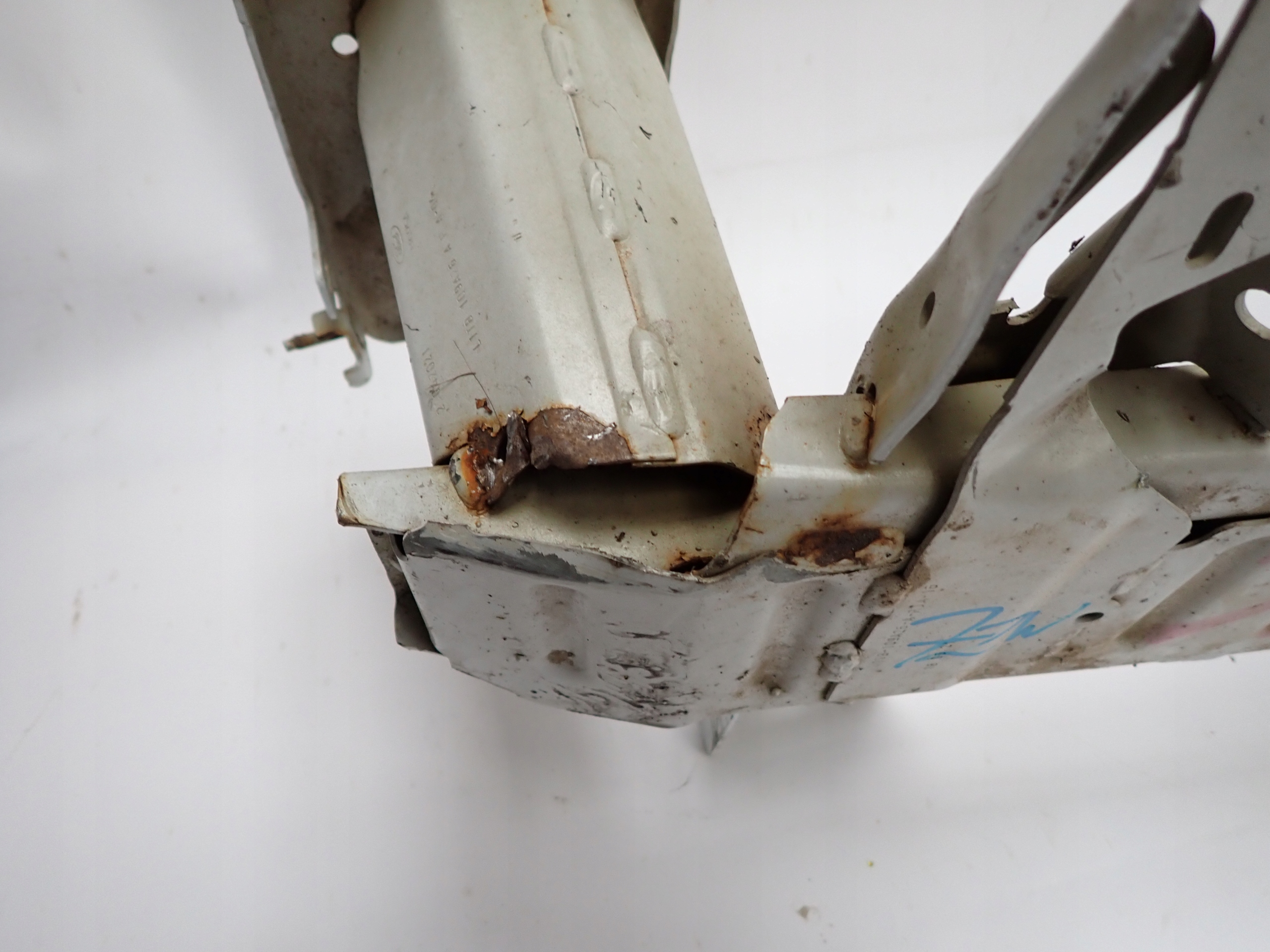 FORD PUMA MK2 19- bumper support front