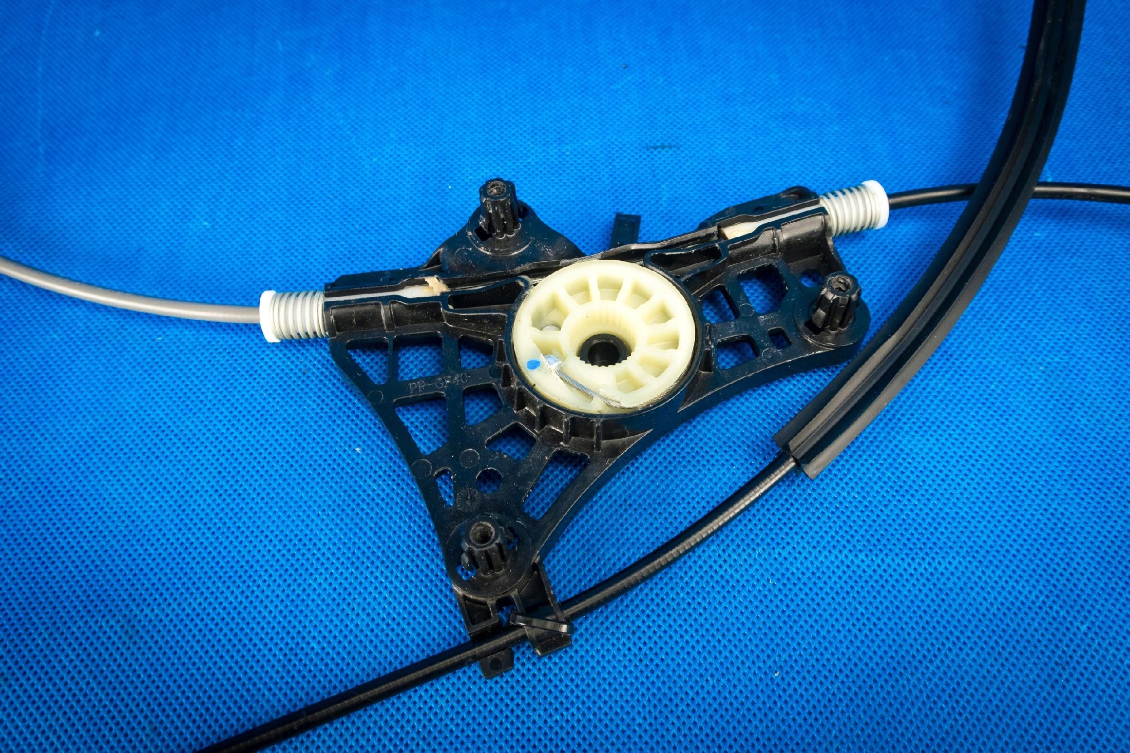 mechanism window regulator front Audi A8 4N0837462