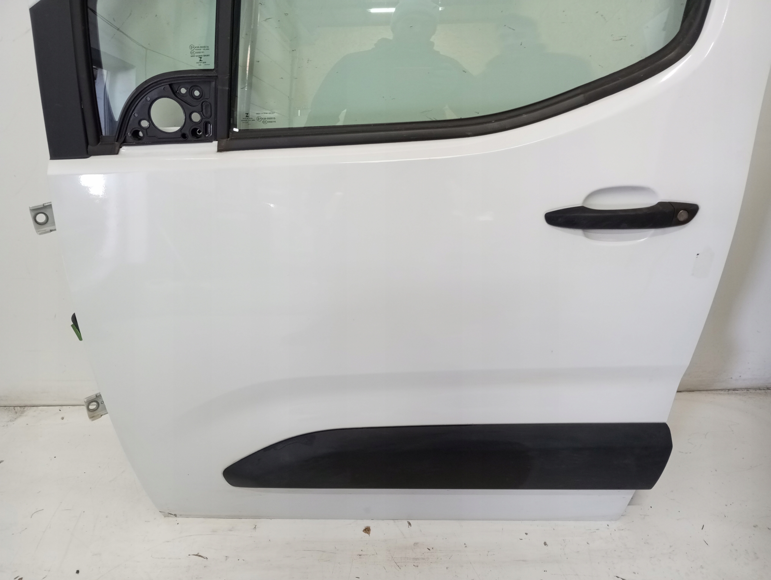Tür links vorne PEUGEOT PARTNER 22R
