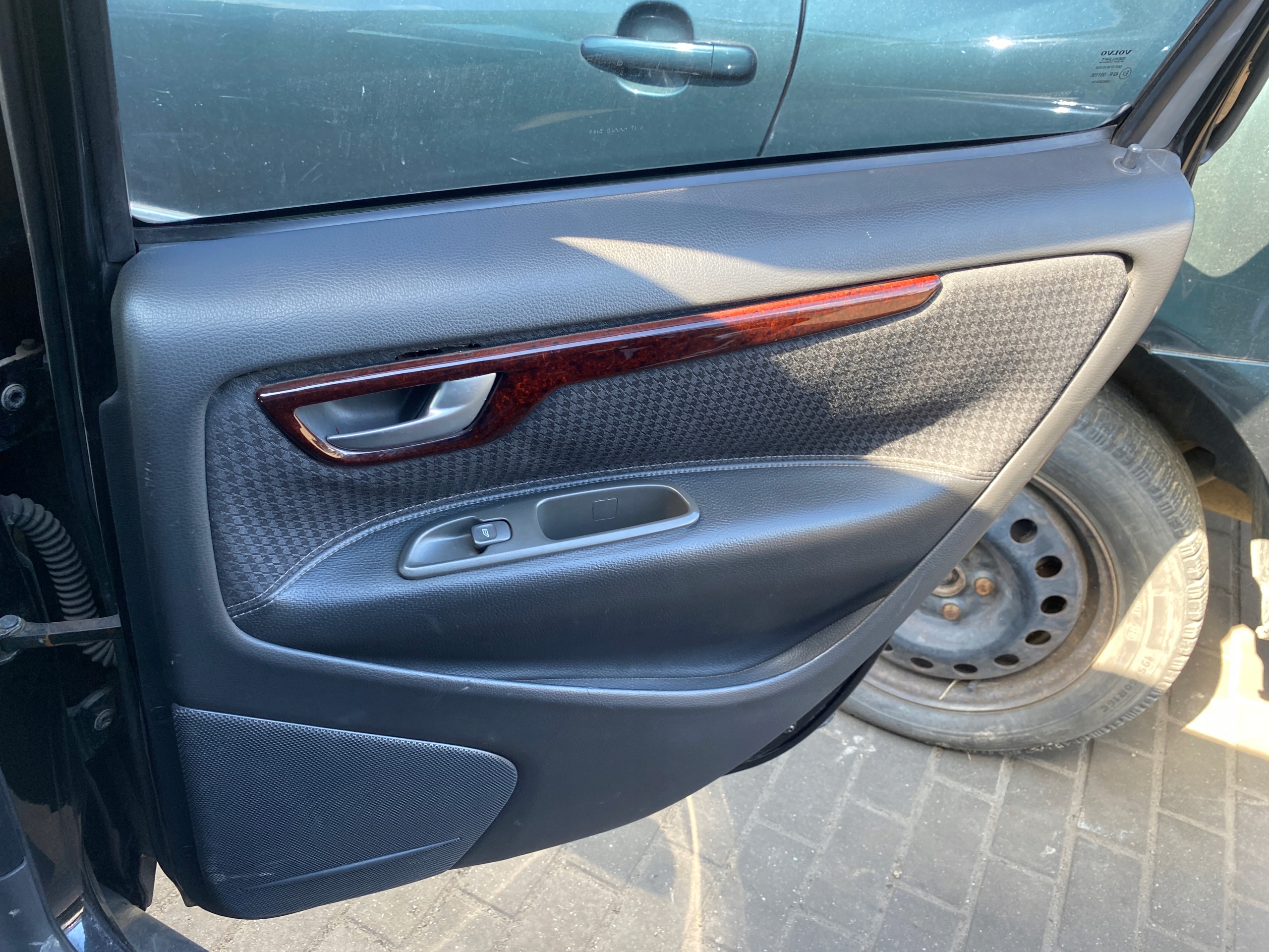 Volvo V70 2 II 00-08 upholstery right side side right