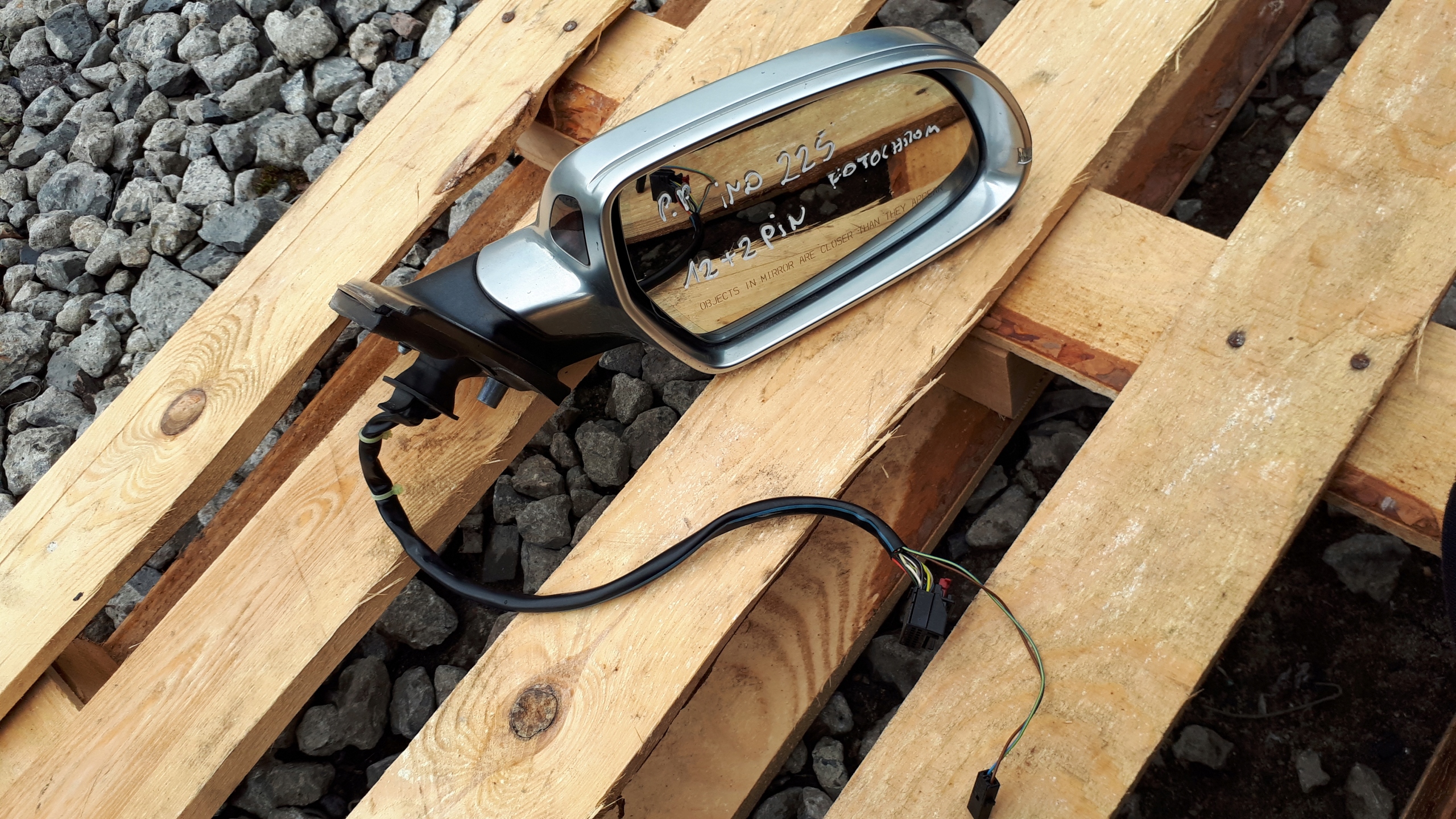 S4 B8 A4 LUSTERKO WSTECZNE PRAWE ASYSNENT PRZÓD