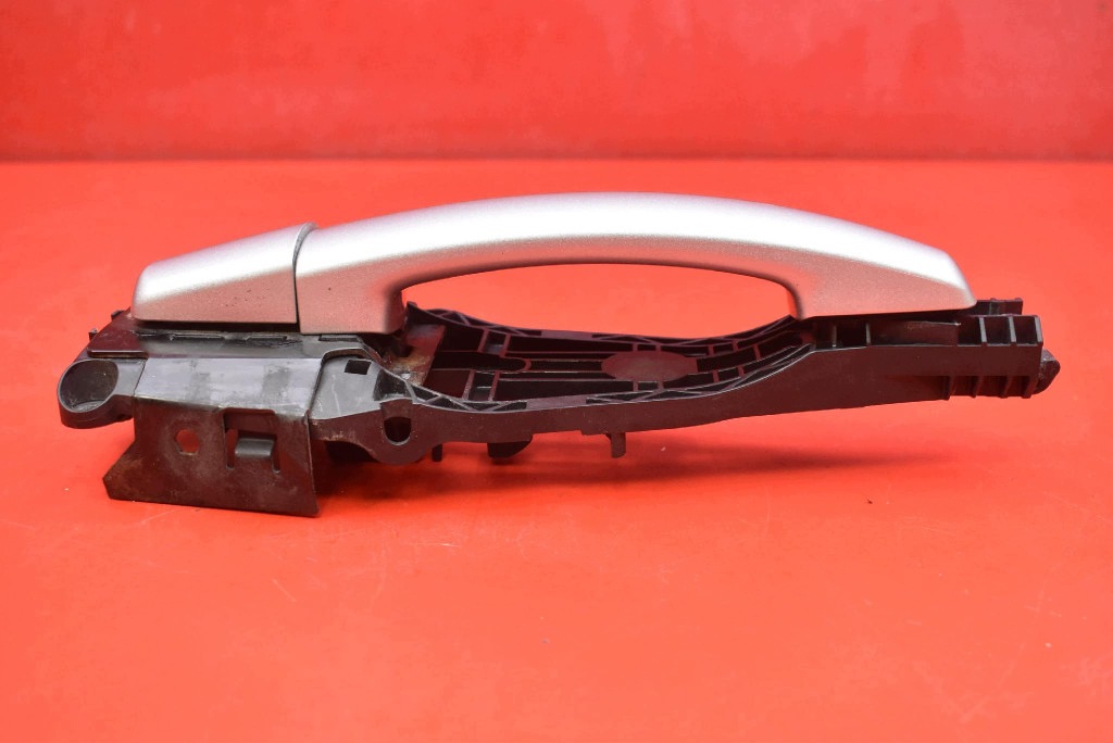 handle right front front Z176 13438569 OPEL CORSA E 5D 14-20