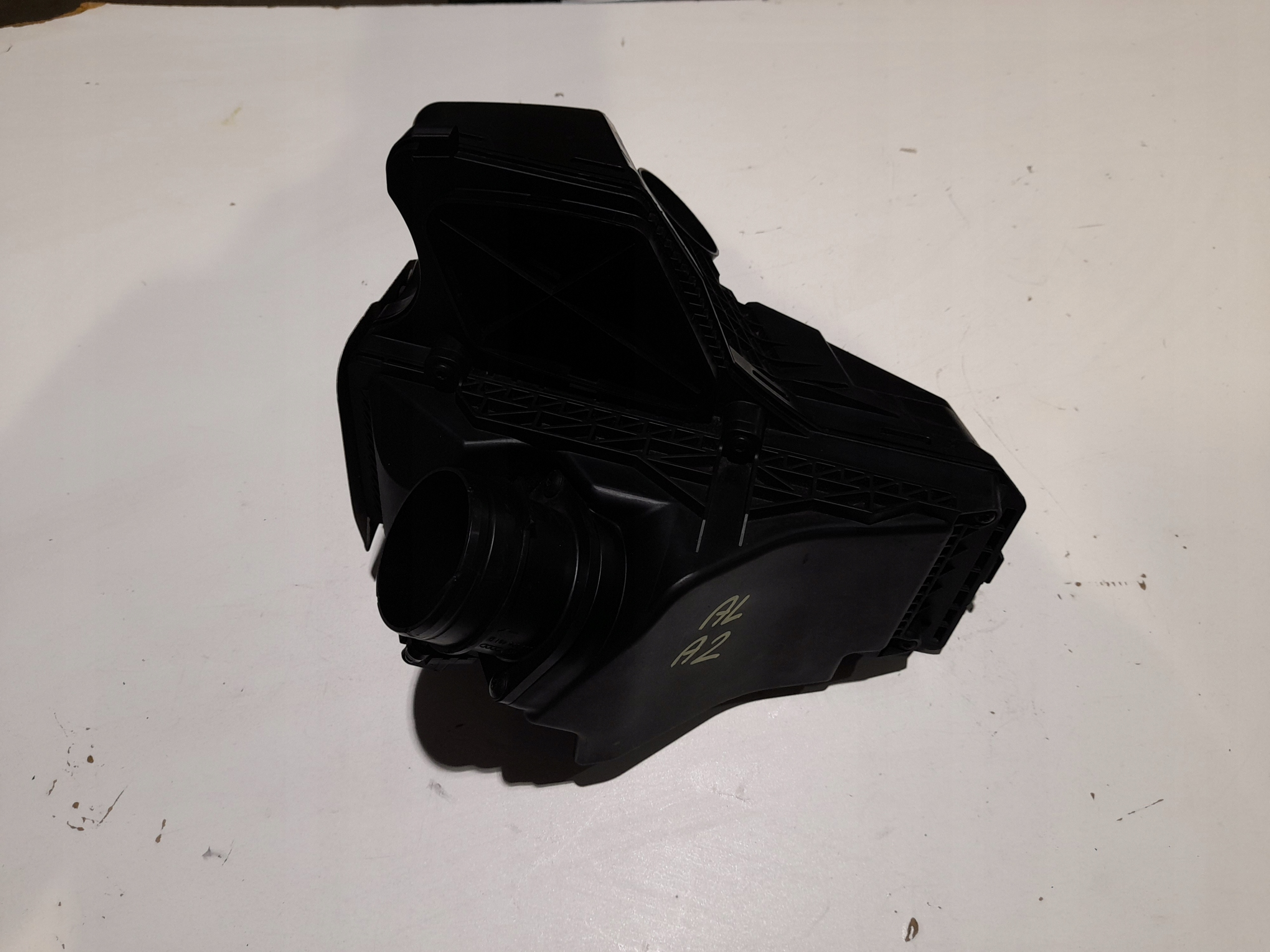 GEHÄUSE FILTER LUFT AUDI A4 A5 Q5 8K0133835AB