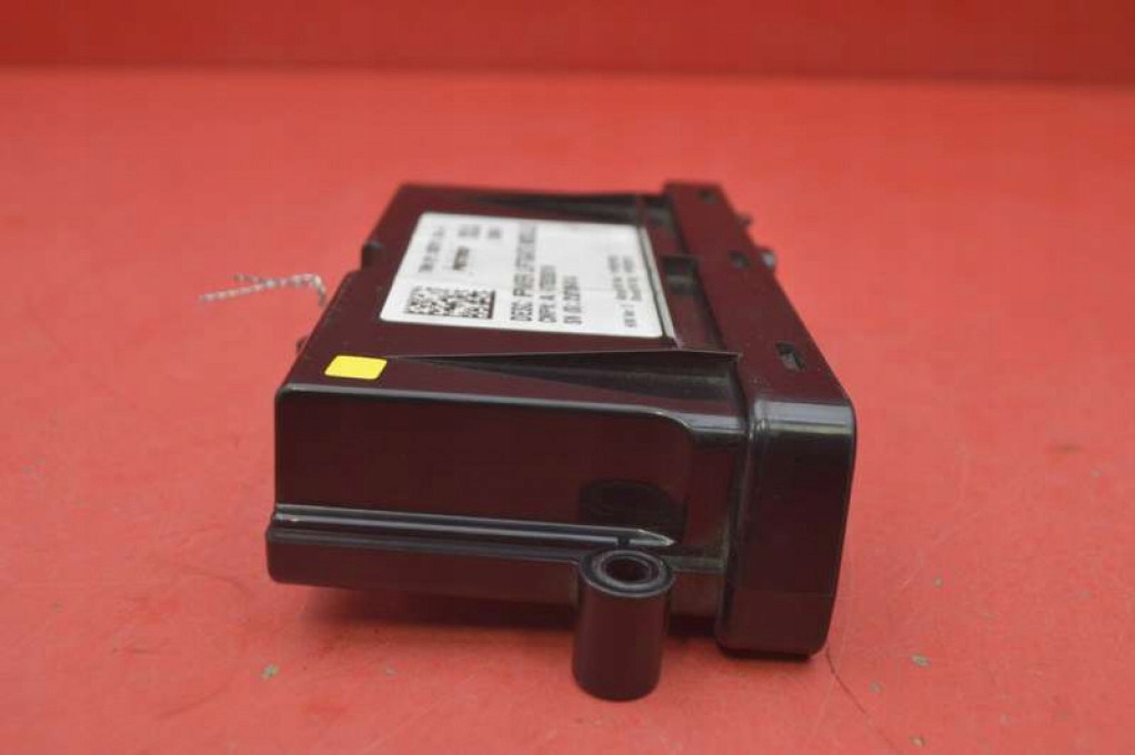 Bedienteil modul hinten heckklappe 1007511-00-A TESLA MODEL S 12-20