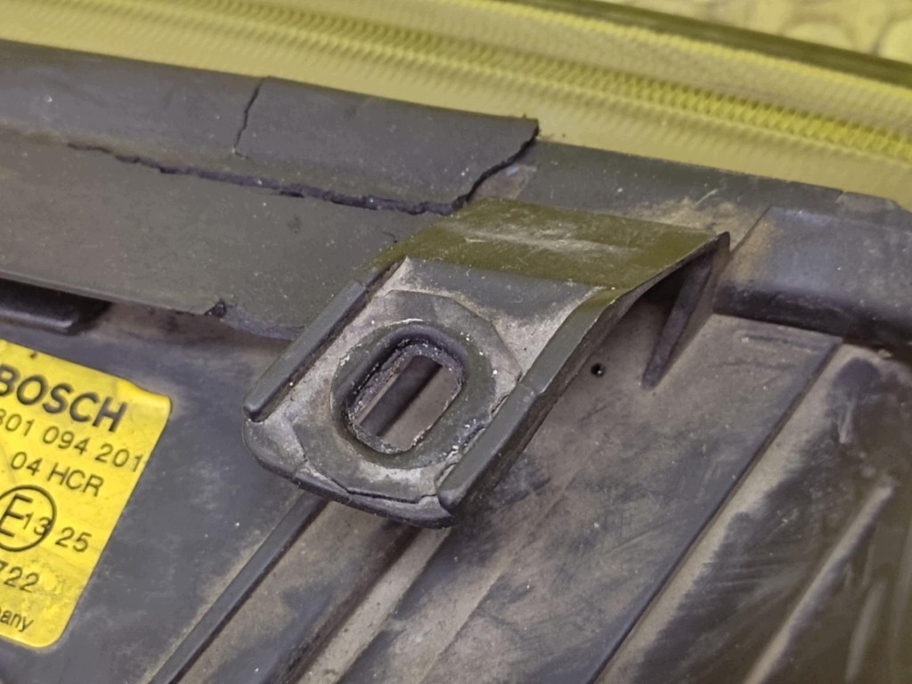 AUDI A4 B5 REFLEKTOR Licht links vorne 8D0941003E