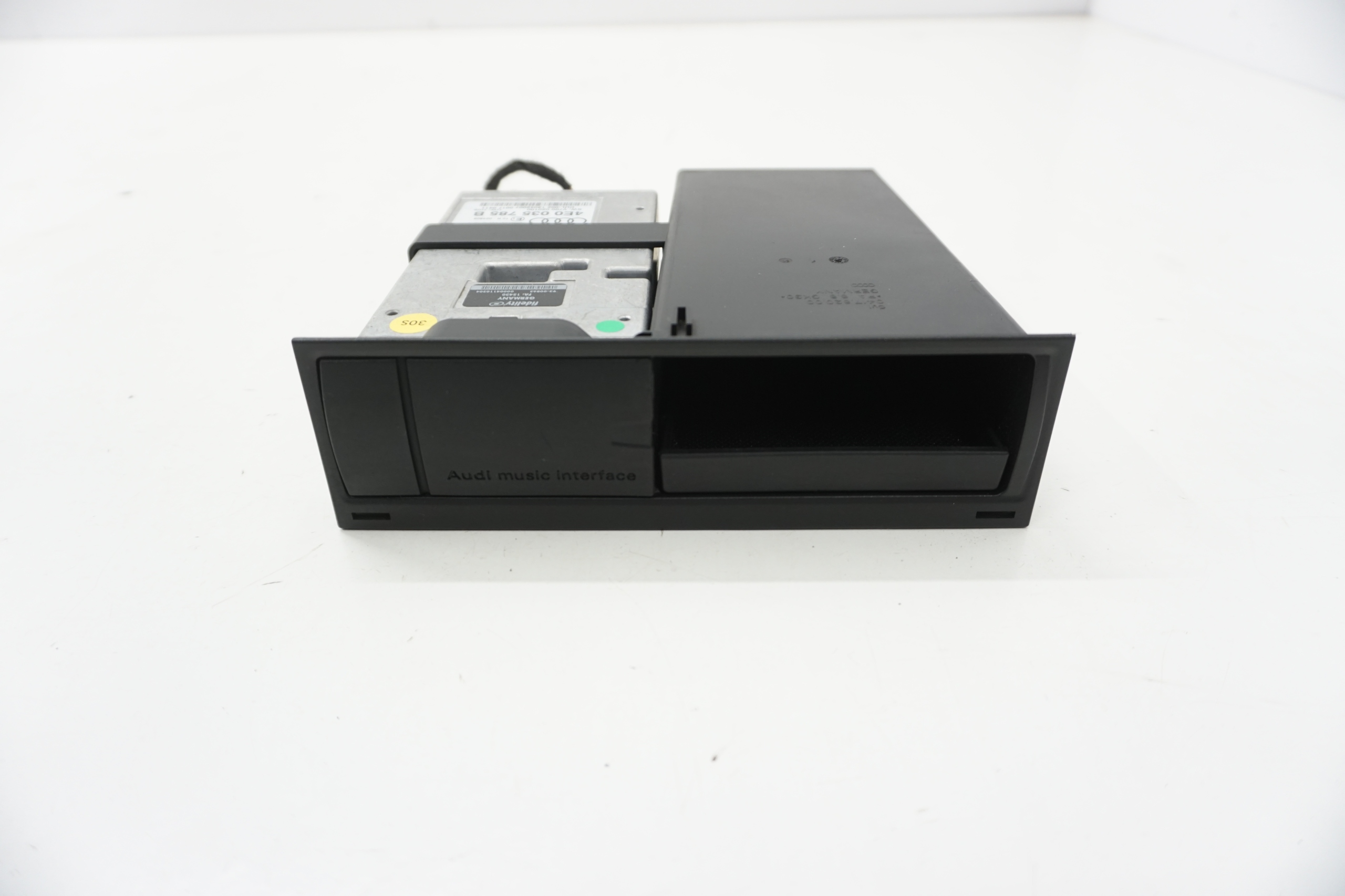 AUDI A6 C6 модуль считыватель интерфейс 4E0035785B