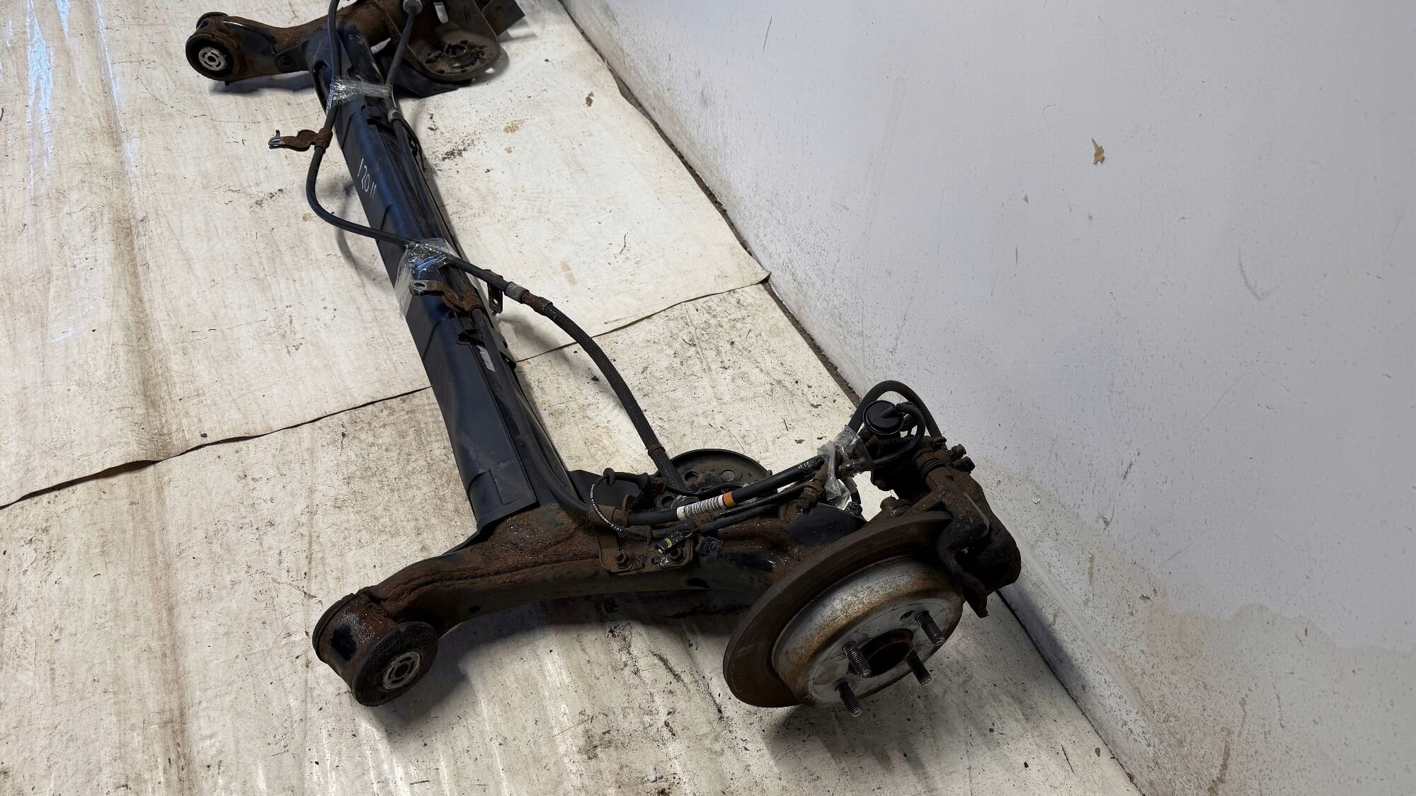 HYUNDAI I20 II Achsträger achse heck 14-19