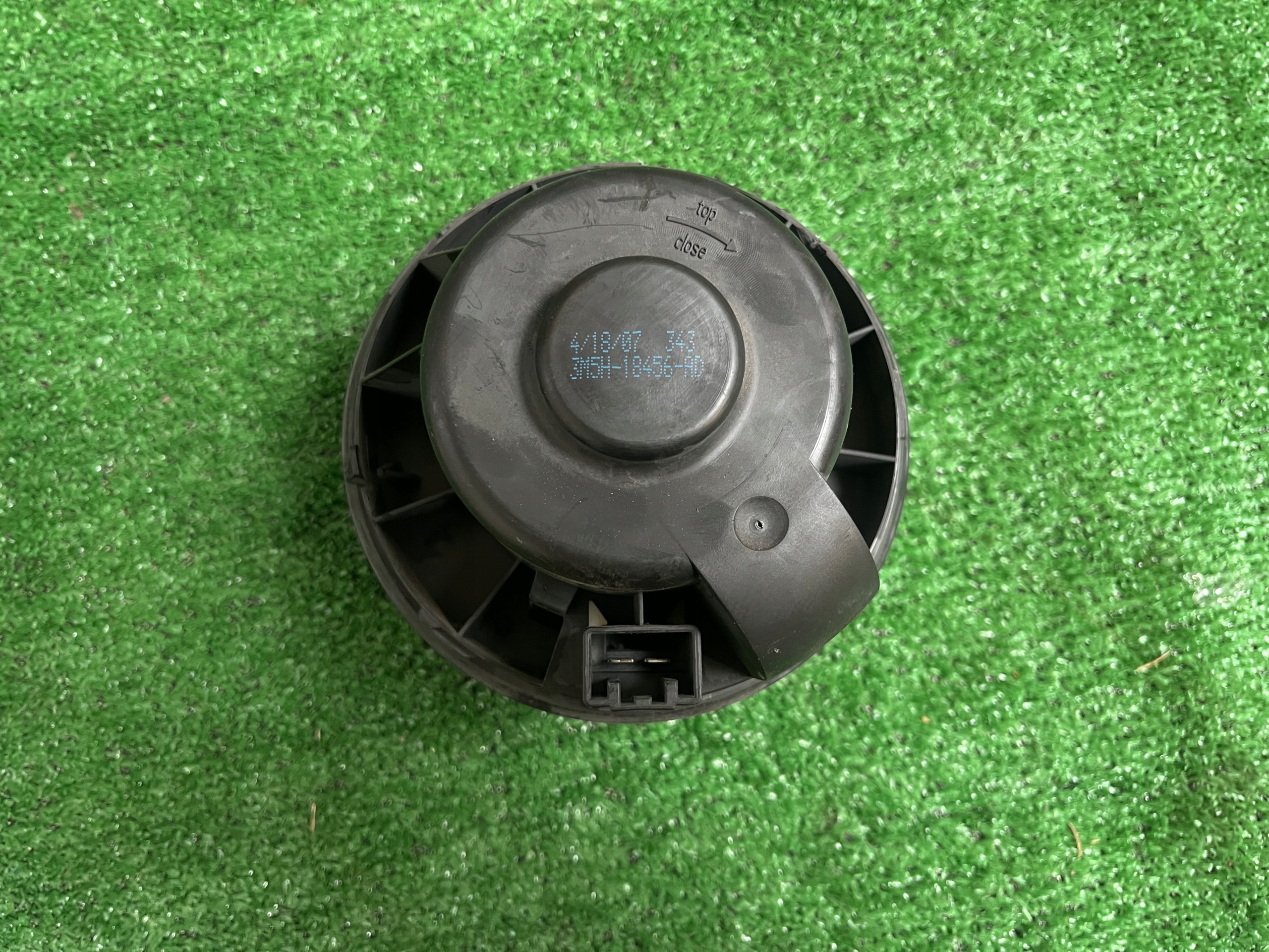 VENTOLA BOCCHETTE FORD S-MAX 3M5H-18456-AD