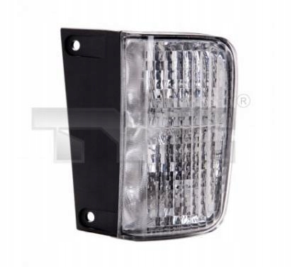 4532 - TYC ЛАМПА ЗАДНЕГО ХОДА OPEL VIVARO 01 - >(СПРАВА)