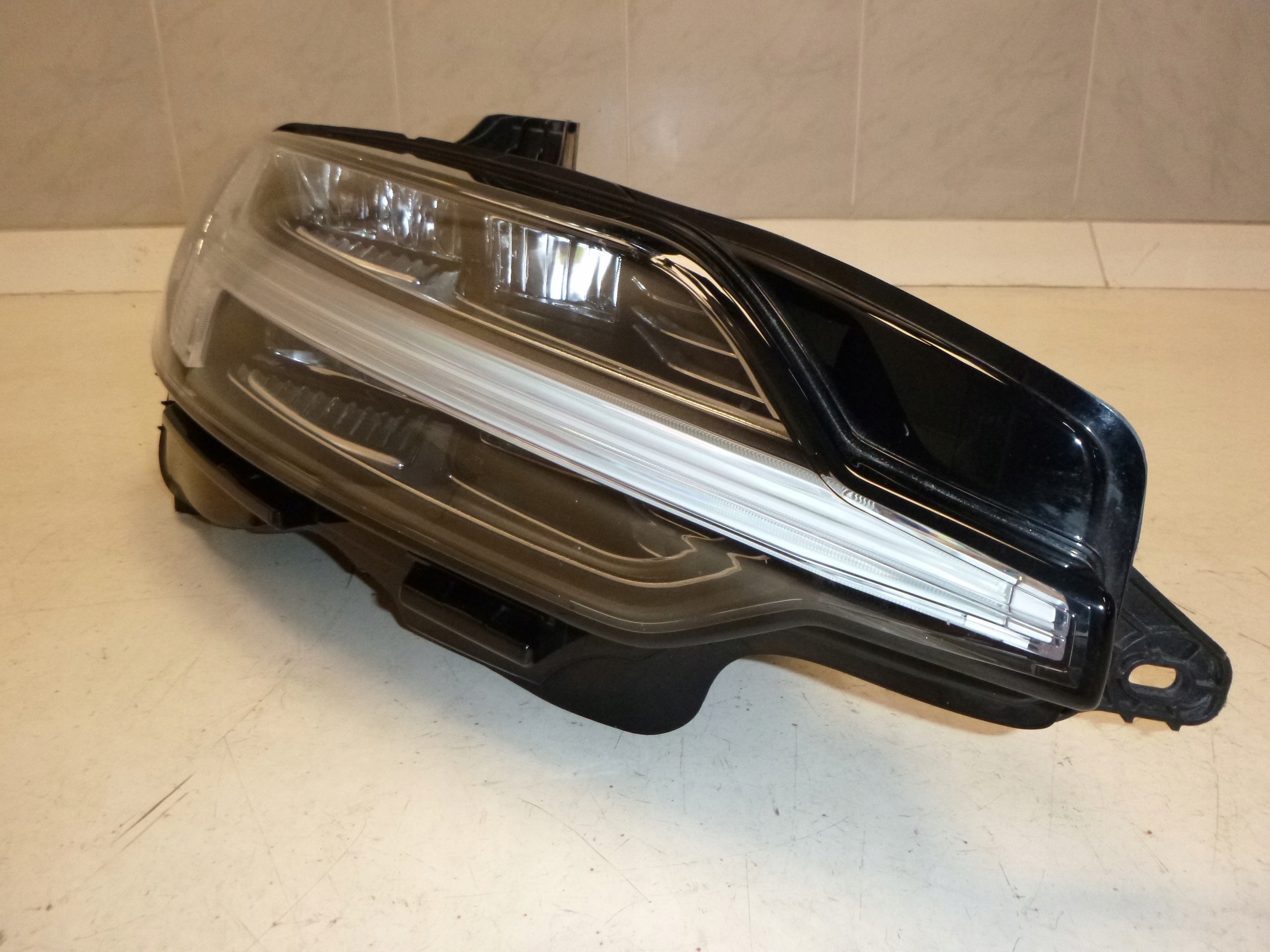 VOLVO S60 V60 light REFLEKTOR FULL LED right front