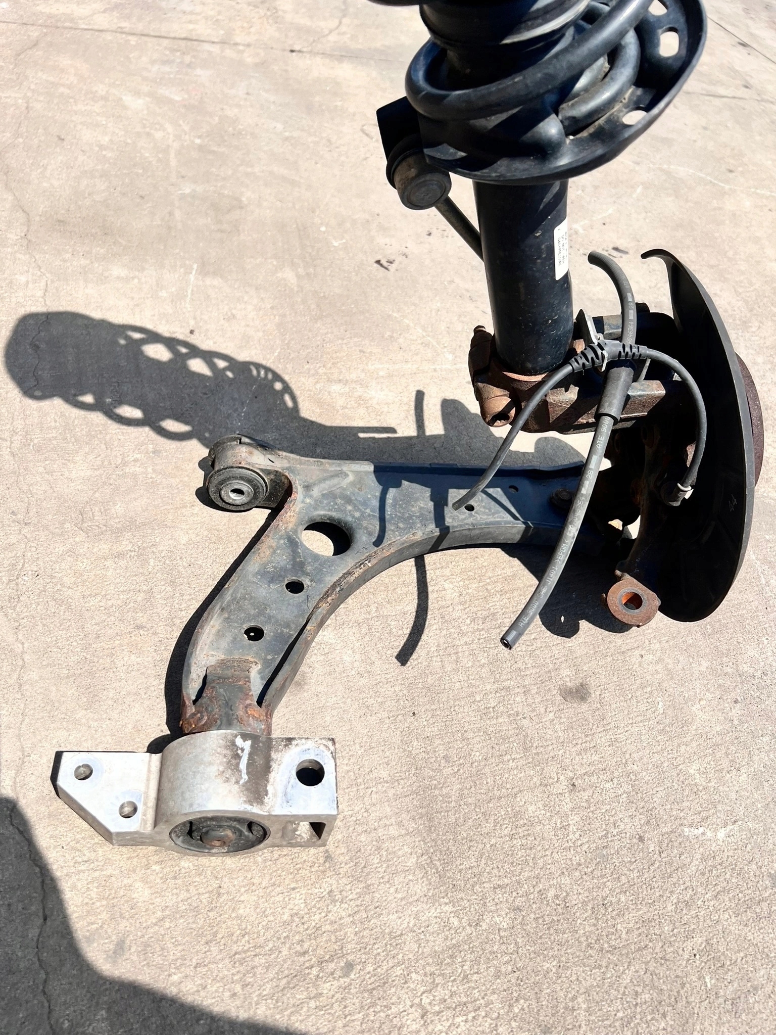 swing right front AUDI A3 VW SKODA 1T0413031DB original