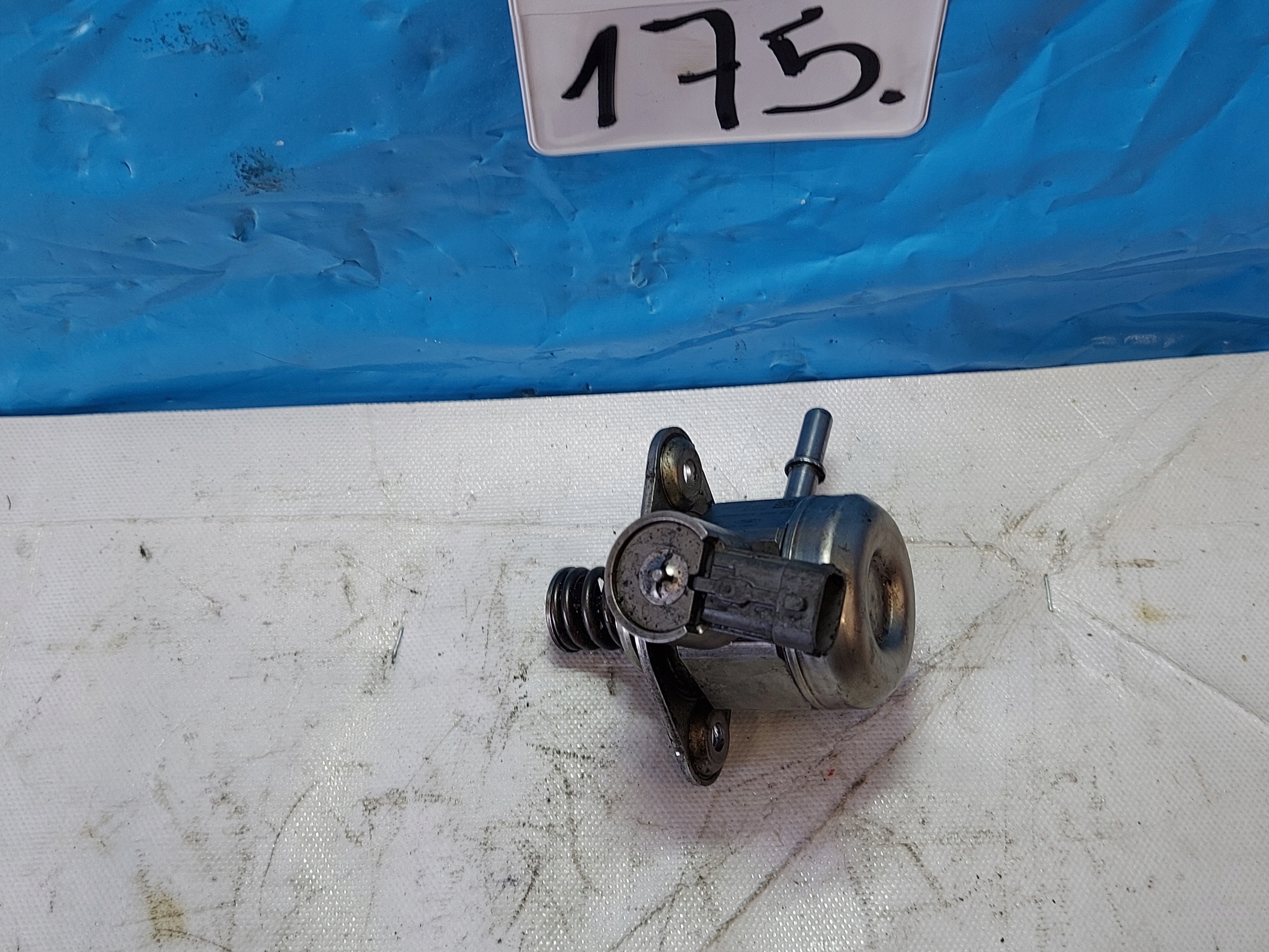 feed pump FIESTA MK 7 1.0 ECOBOOST 0261520095