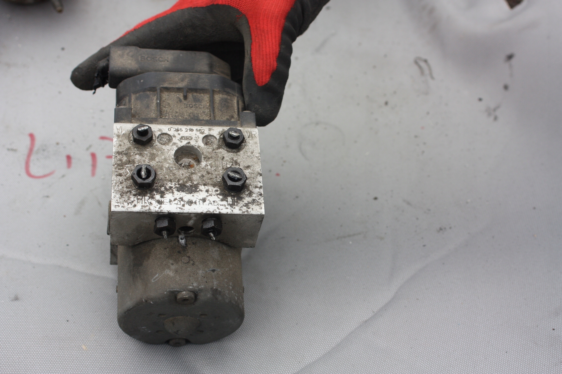 блок абс пассат б5 1. блок abs пассат б5 1. блок абс фольксваген пассат б5. блок абс пассат б5 плюс 1. блок абс пассат б5 1.