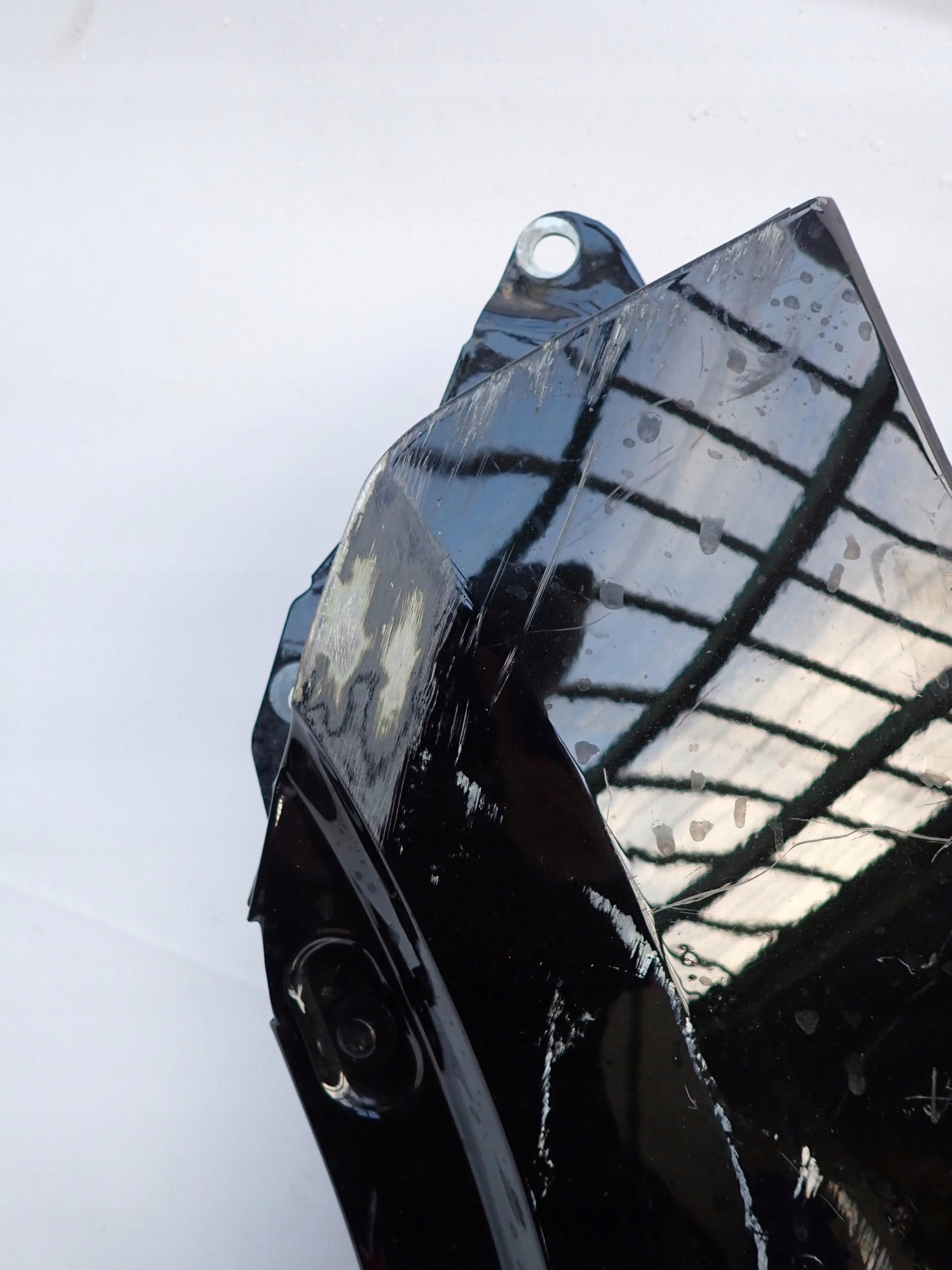 AUDI Q3 II 2 83A 18- fender left front