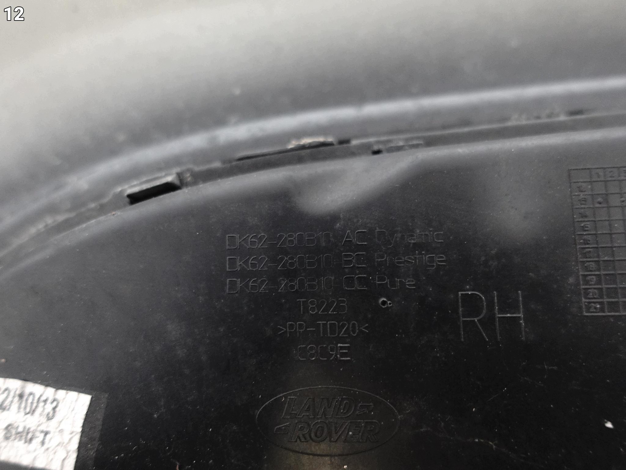 RANGE ROVER SPORT ( II 2 GENERACJA ) L494 13-18 fender right grid front