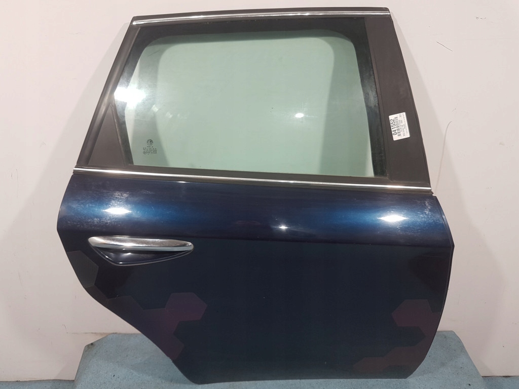 ALFA ROMEO 159 SPORTWAGON DRZWI TYŁ PRAWE 567/A