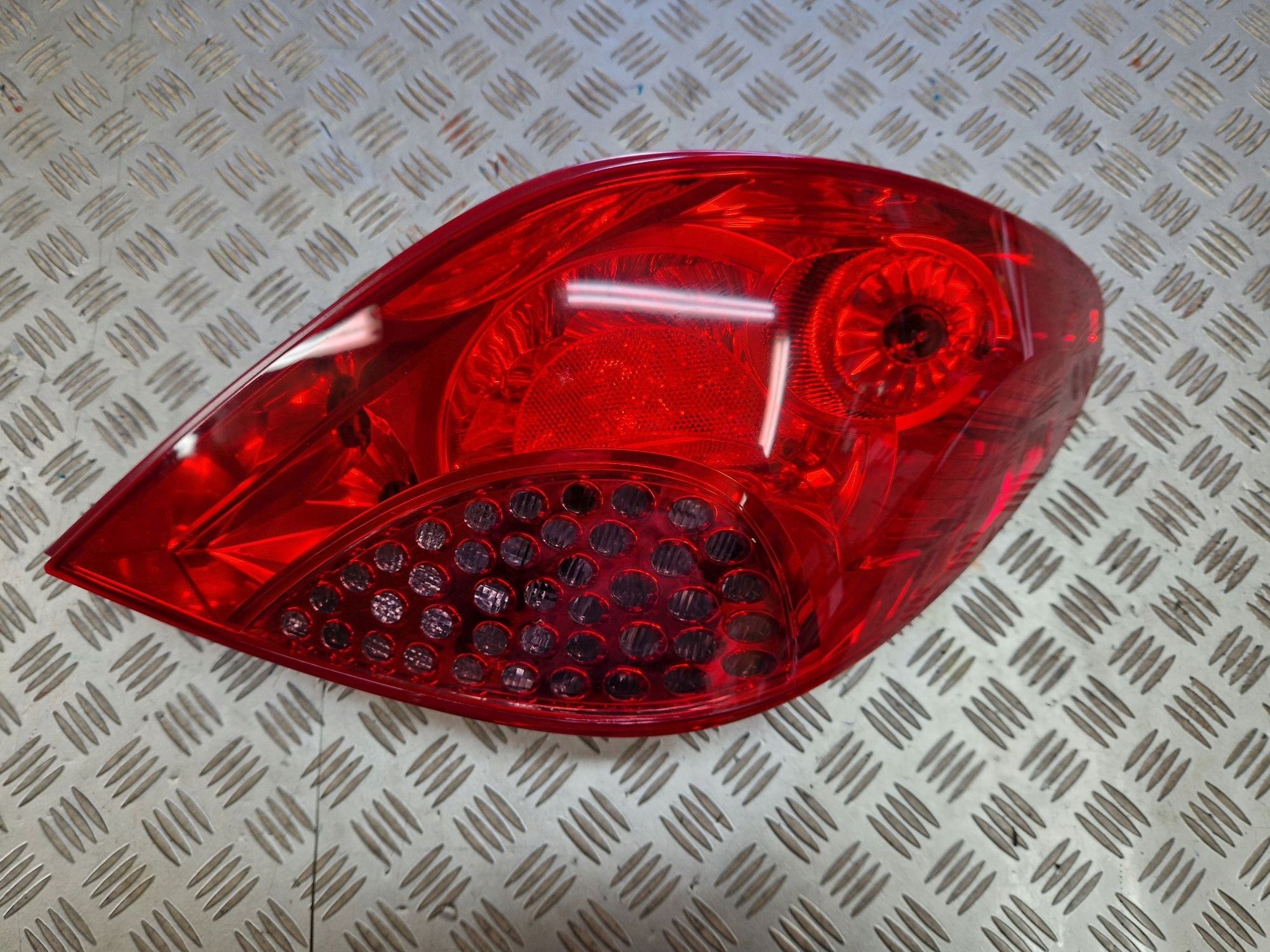 light rear right PEUGEOT 207 HB 2006R->