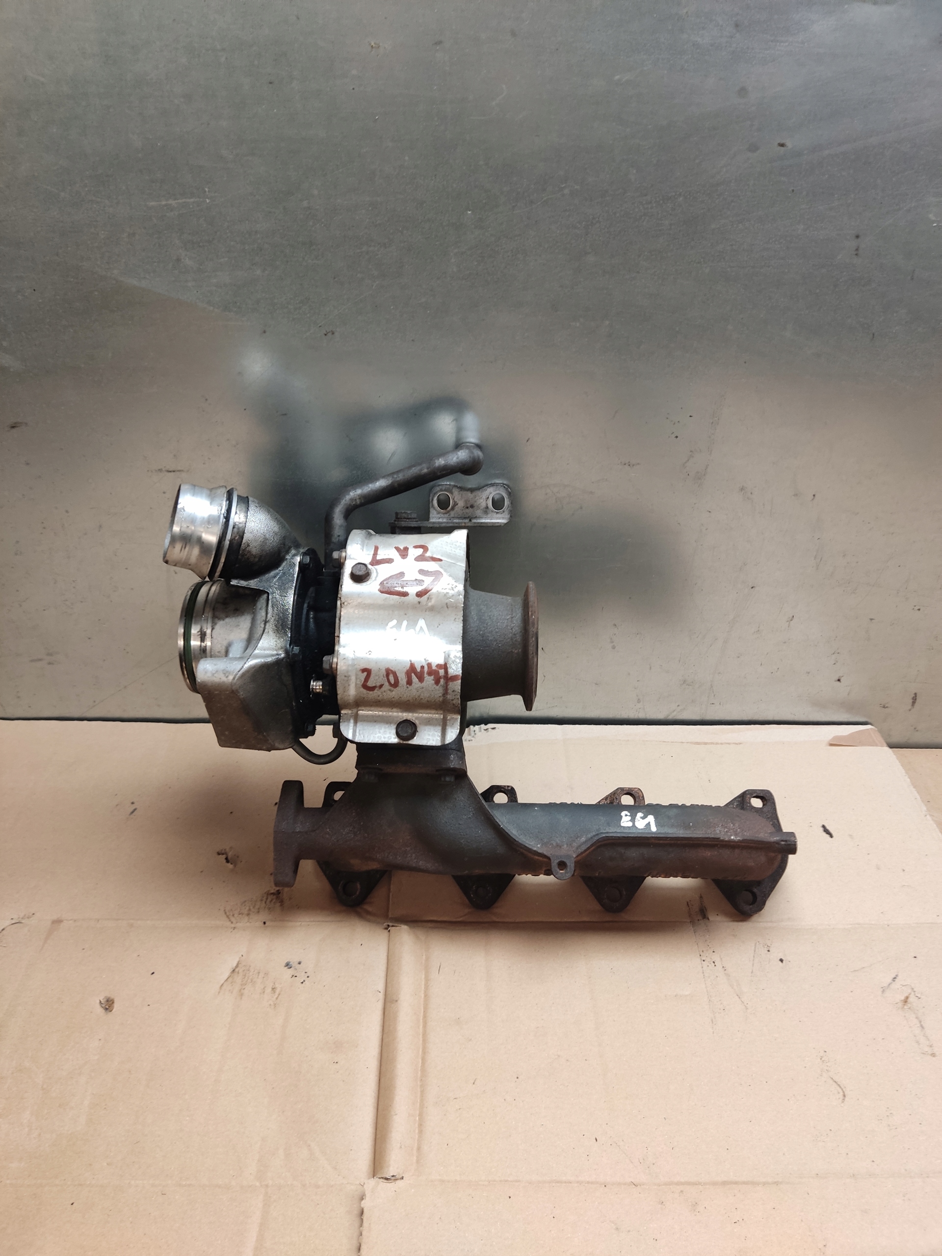 724779 турбокомпрессор BMW E90 E91 E87 2.0 d N47