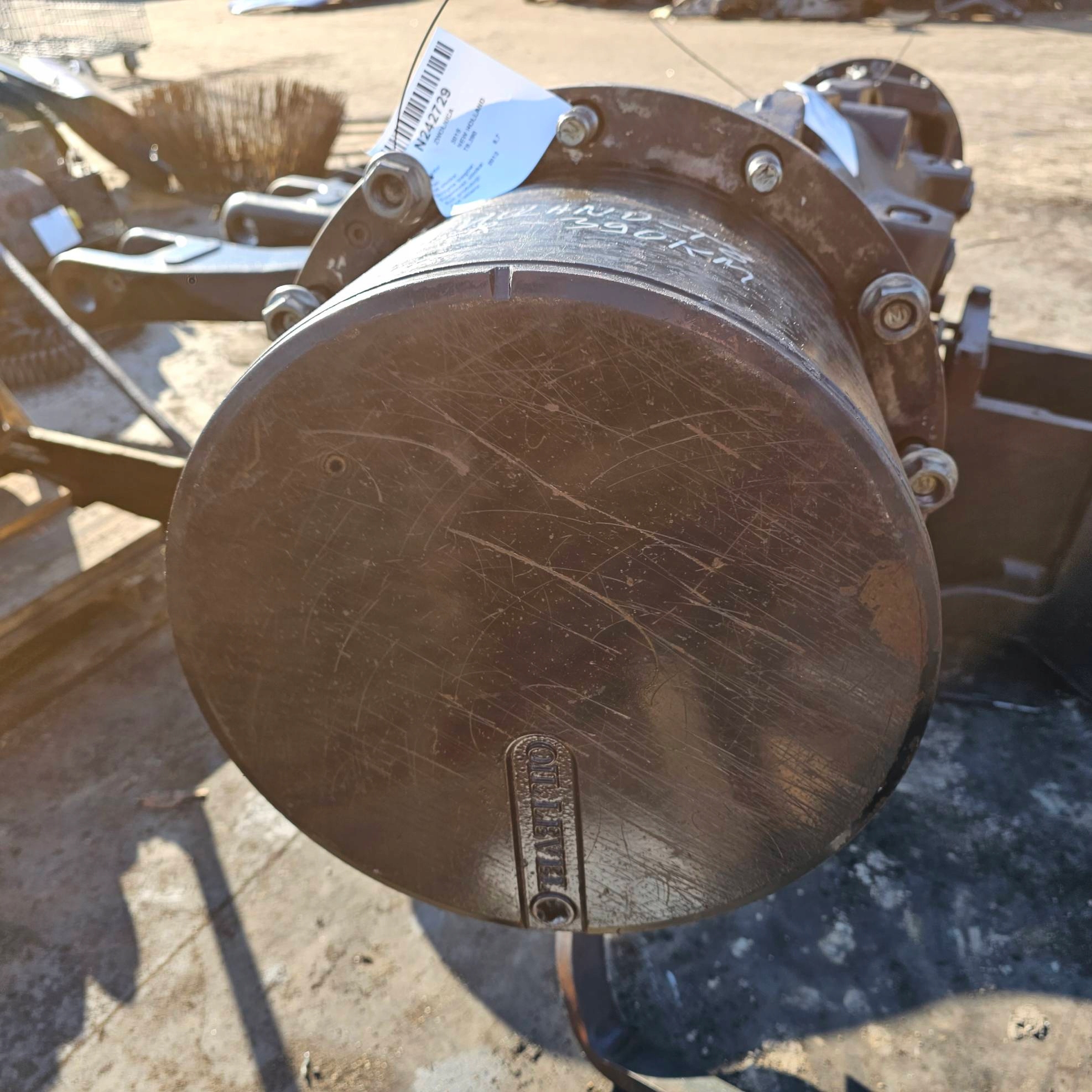 ZWOLNICA left right front NEW HOLLAND T8.390