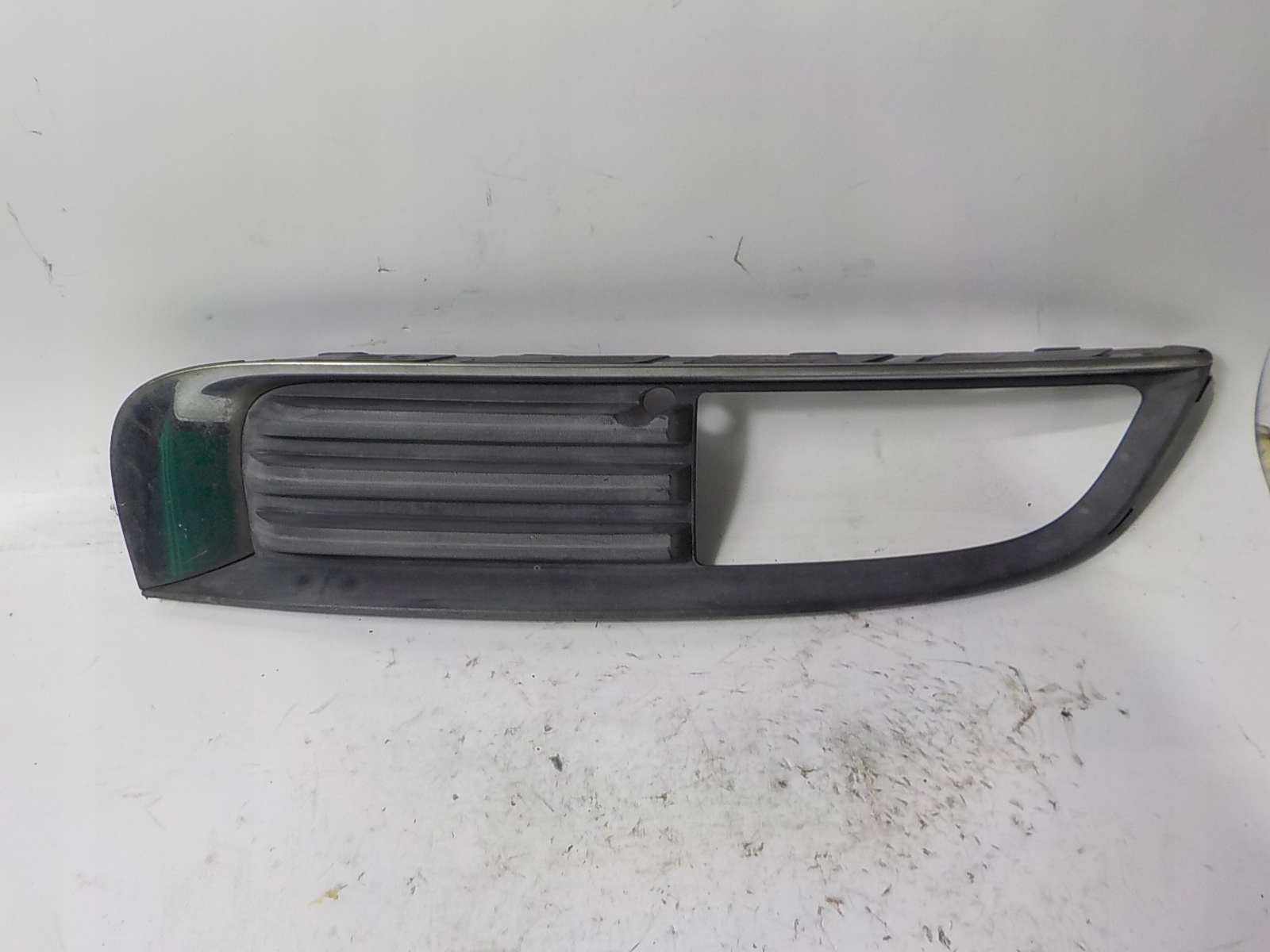 OPEL INSIGNIA A grid grille W bumper right front 551004542