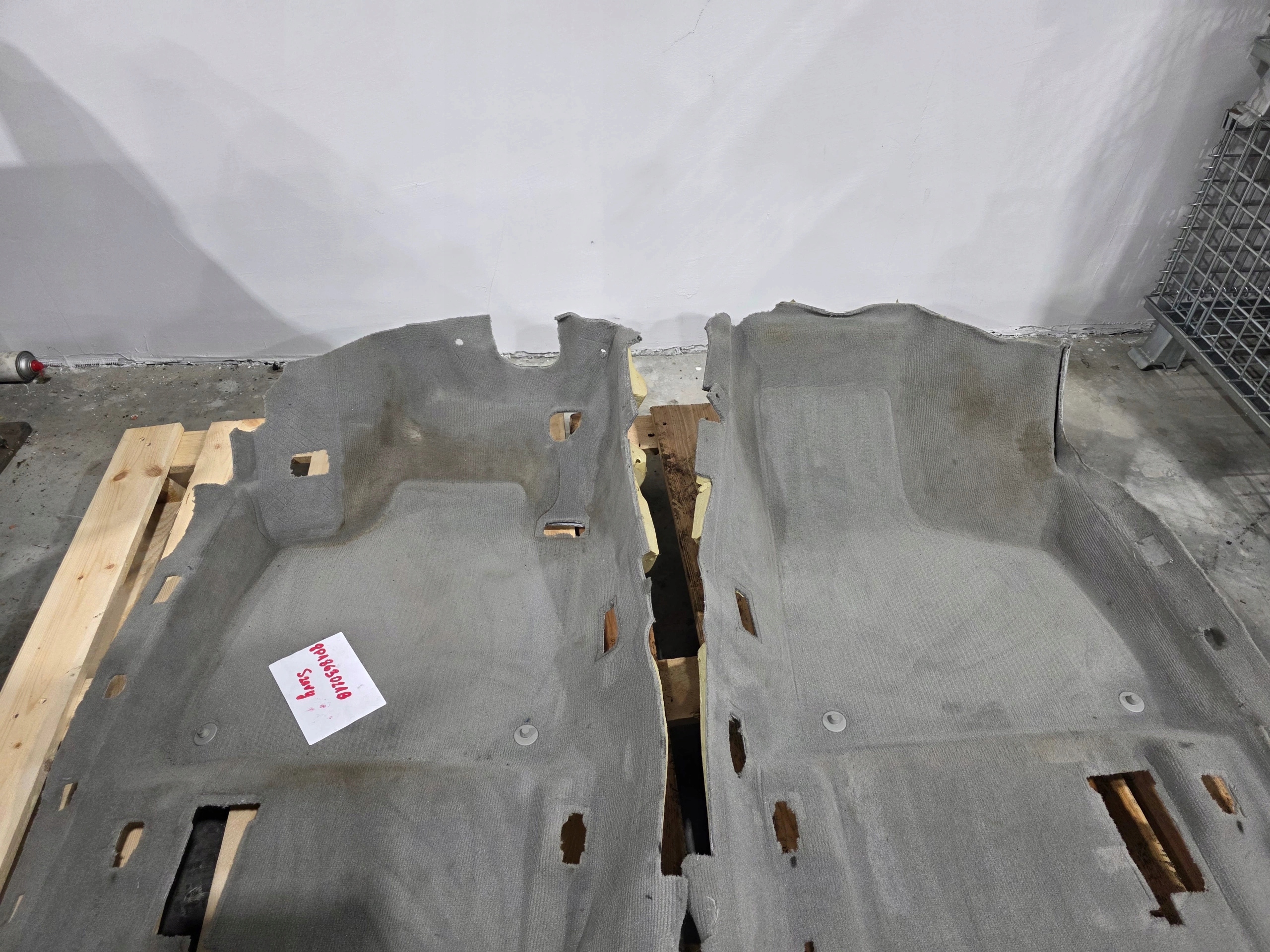 Matte Teppich AUTOTEPPICHE AUDI A3 8P 8P1863021B grau EUROPA
