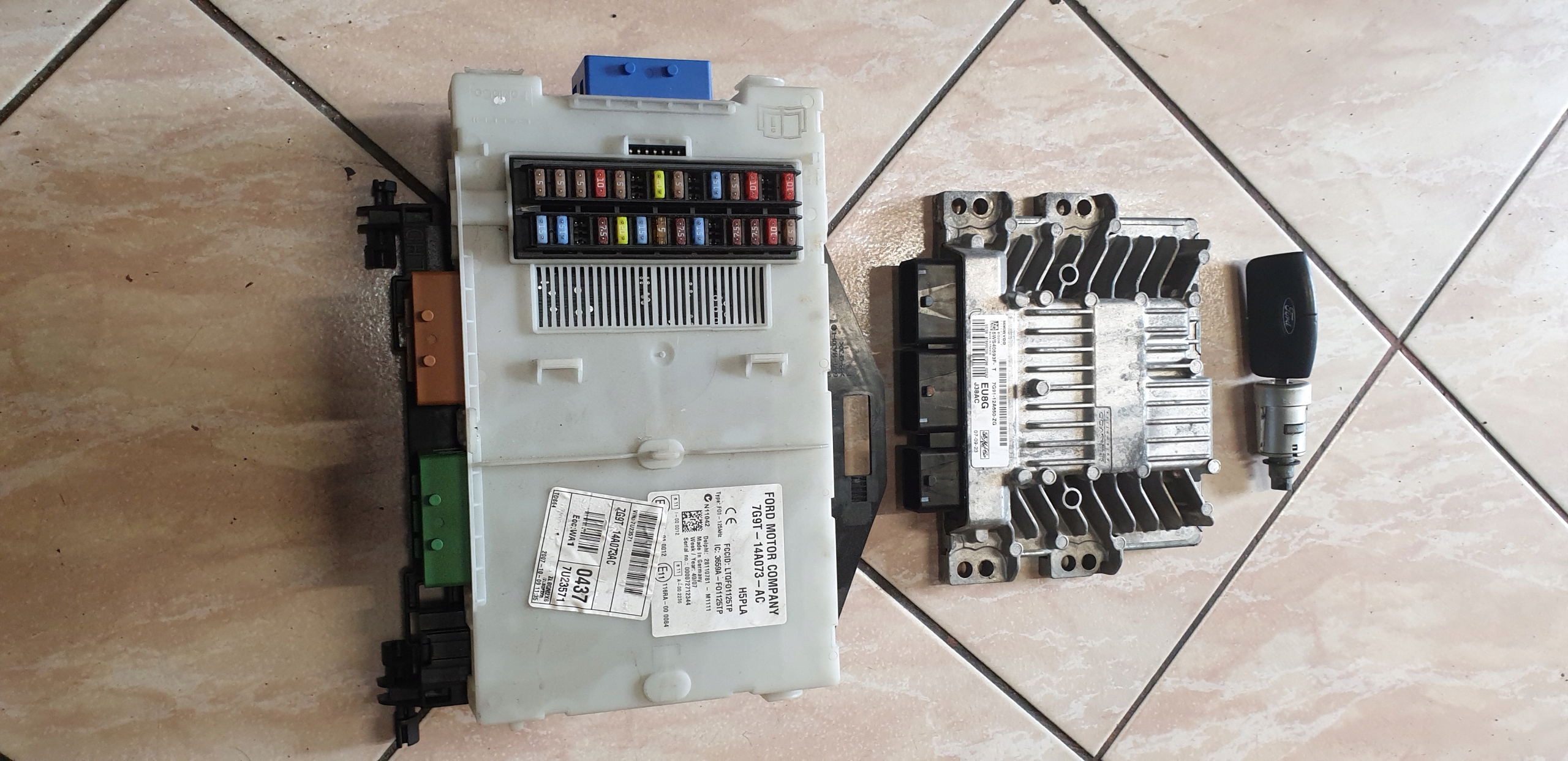 Montaggio STARTOWY computer Accensione chiave modulo FORD S-MAX SMAX 2.0 TDCI