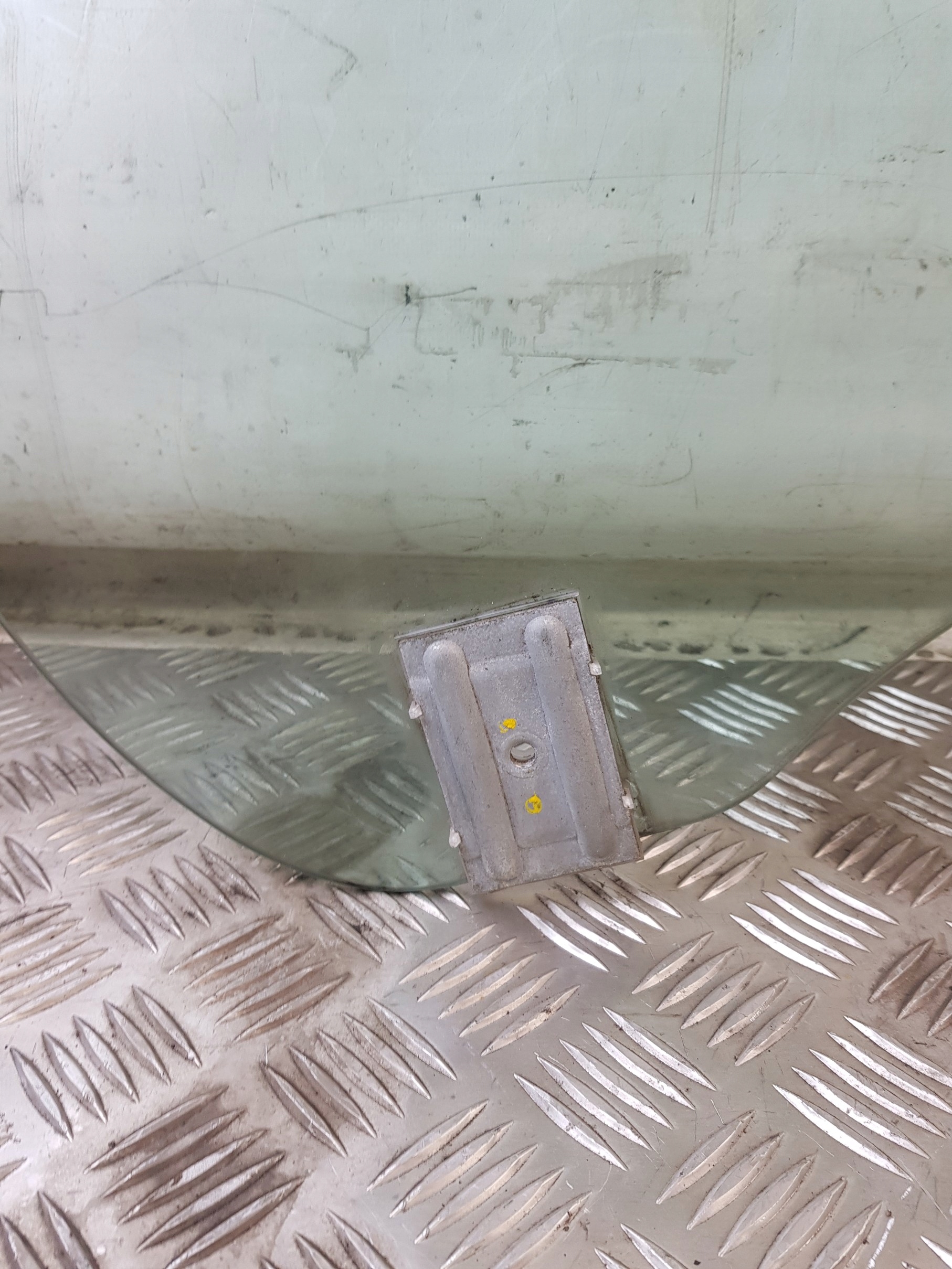 window door right front OPEL TIGRA B CABRIO 06R