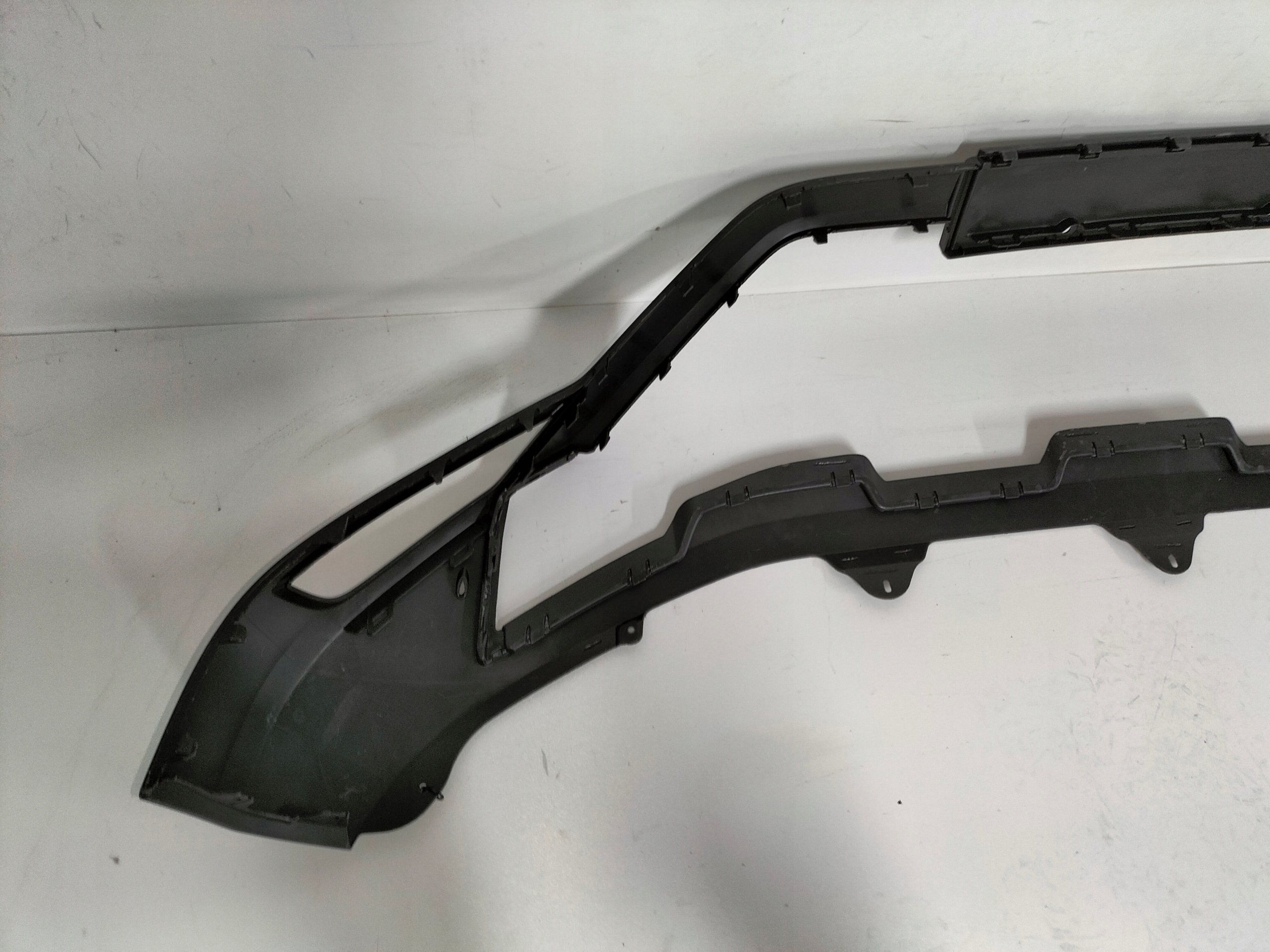 spoiler accessori Paraurti Anteriore VW THARU 18