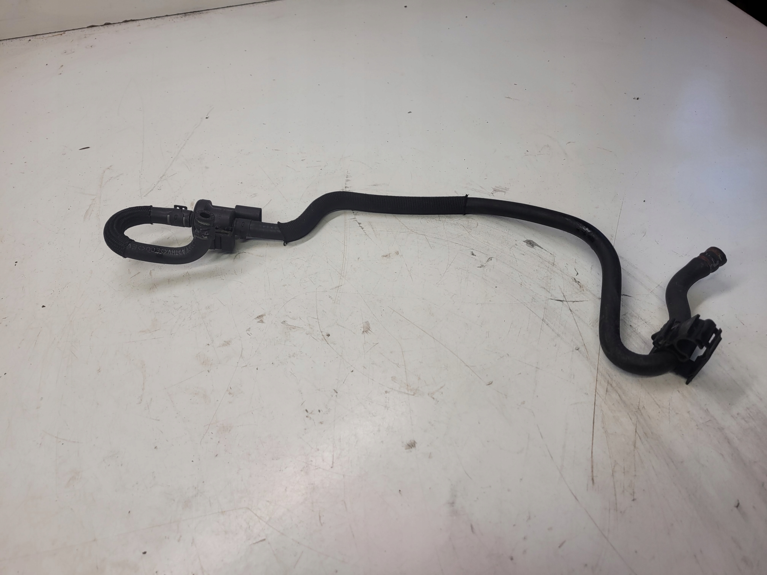 Tubi a vuoto AUDI A6 C6 3.2 06E906517A